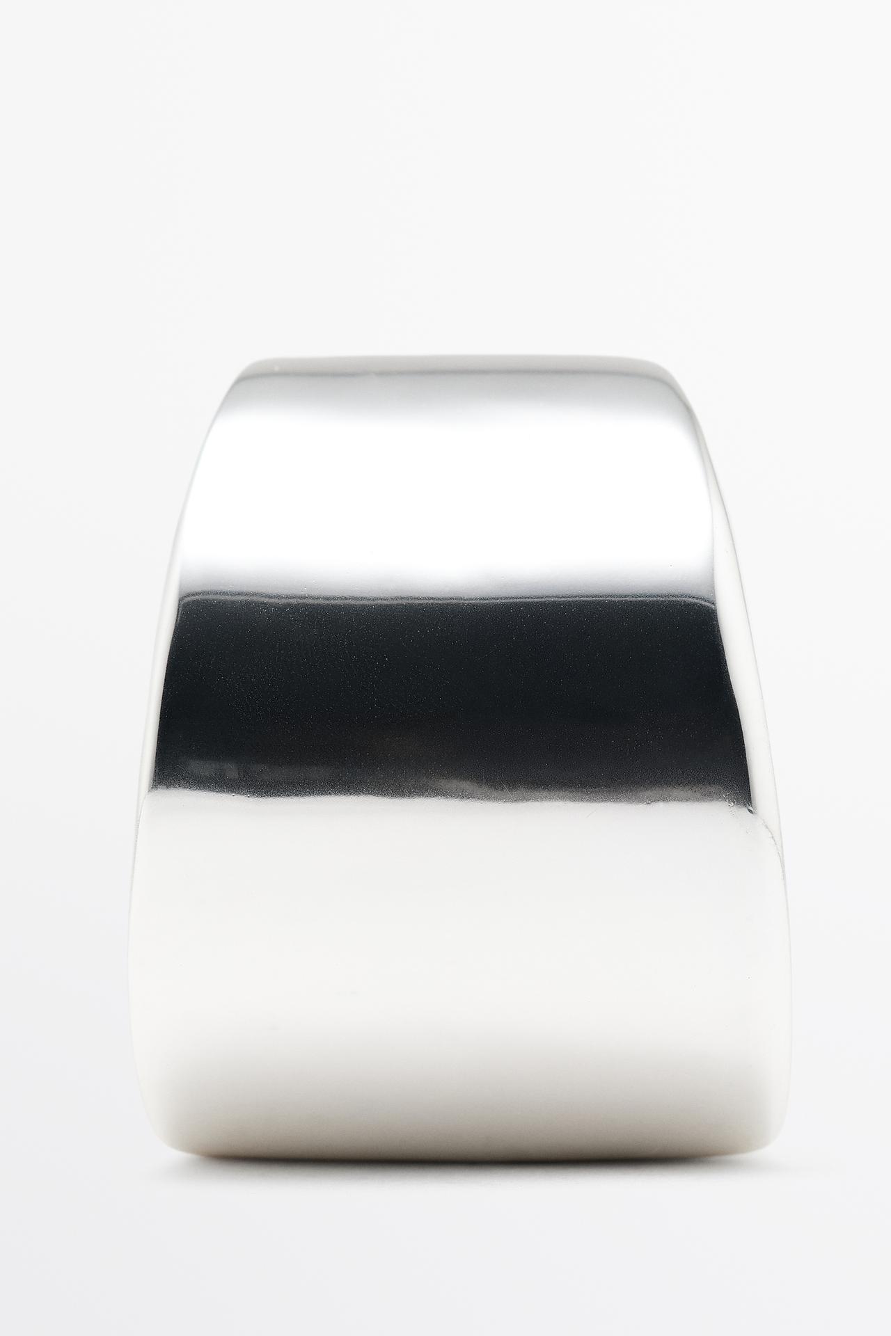 Asymmetric wide bracelet — SILVER