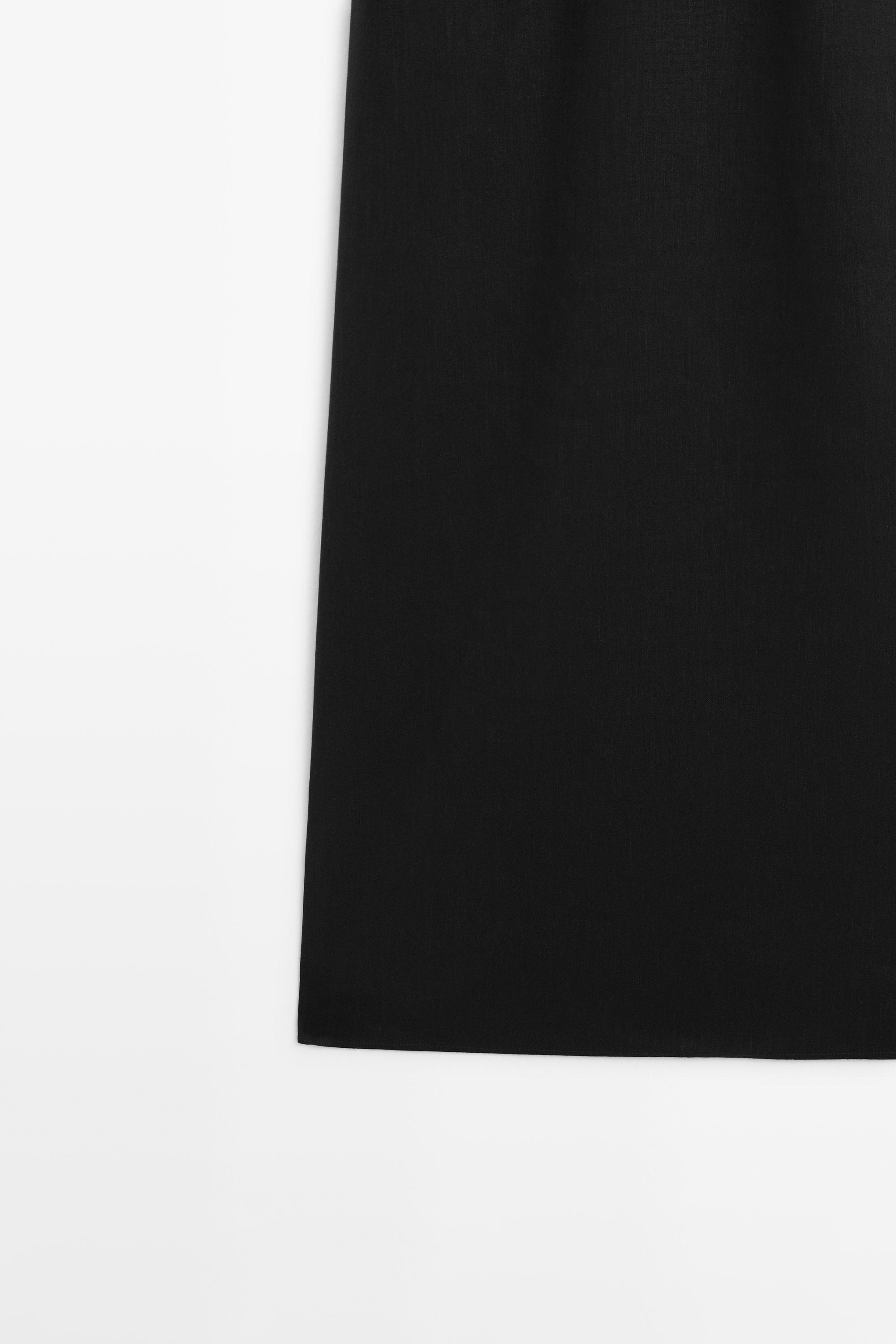 Flowing round neck midi dress — BLACK