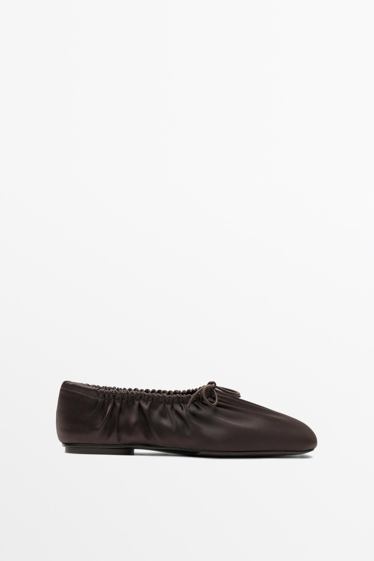 Shirred bow ballerina — BROWN