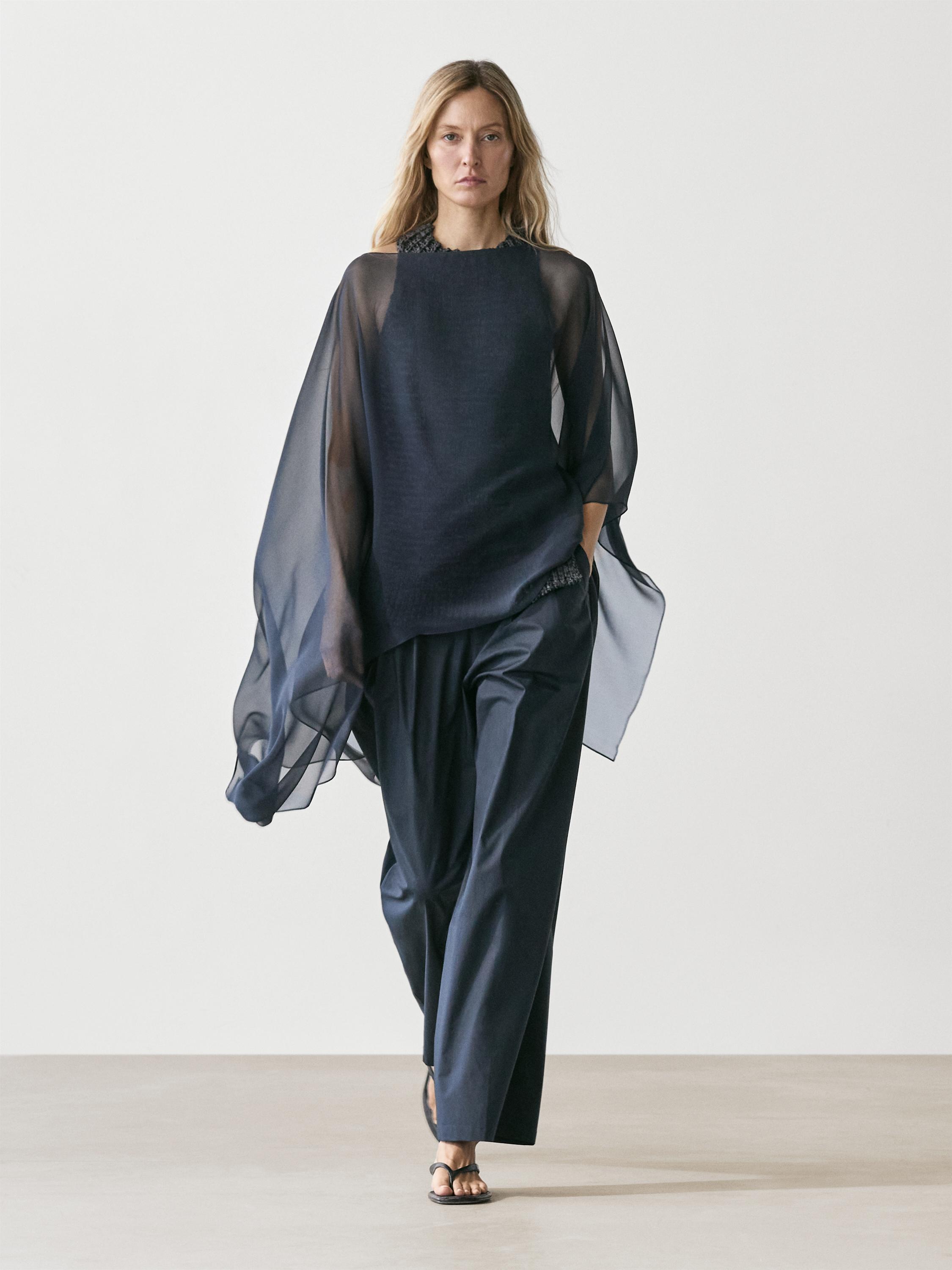 Cape asymétrique en soie