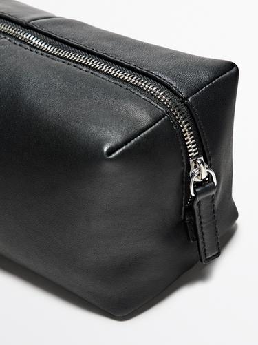 Nappa leather toiletry bag with zip — BLACK 2