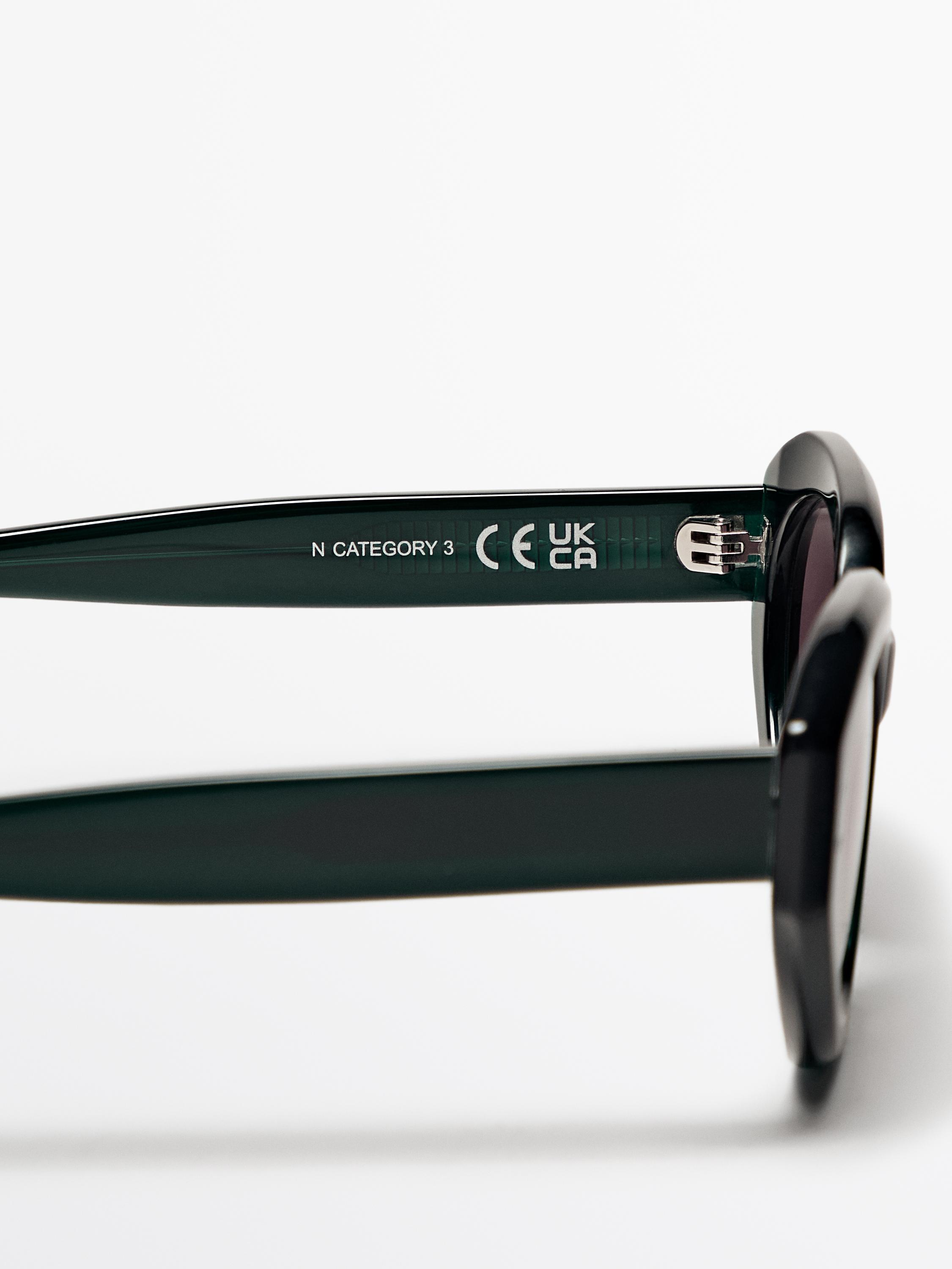 Oval sunglasses