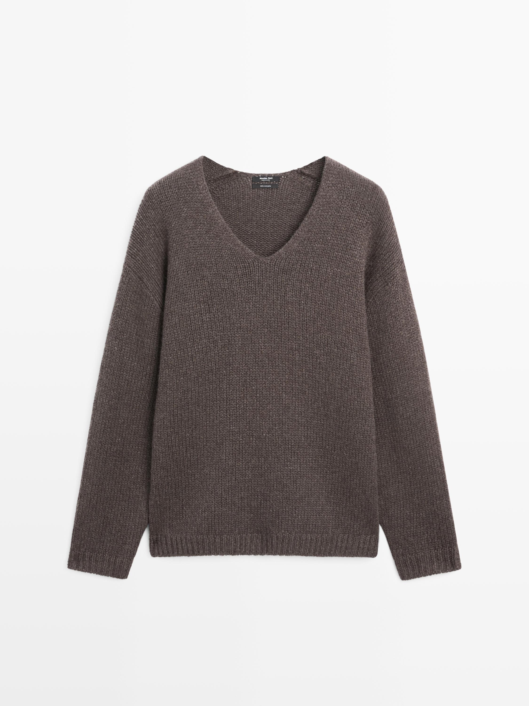 Knit 100% cashmere V-neck sweater