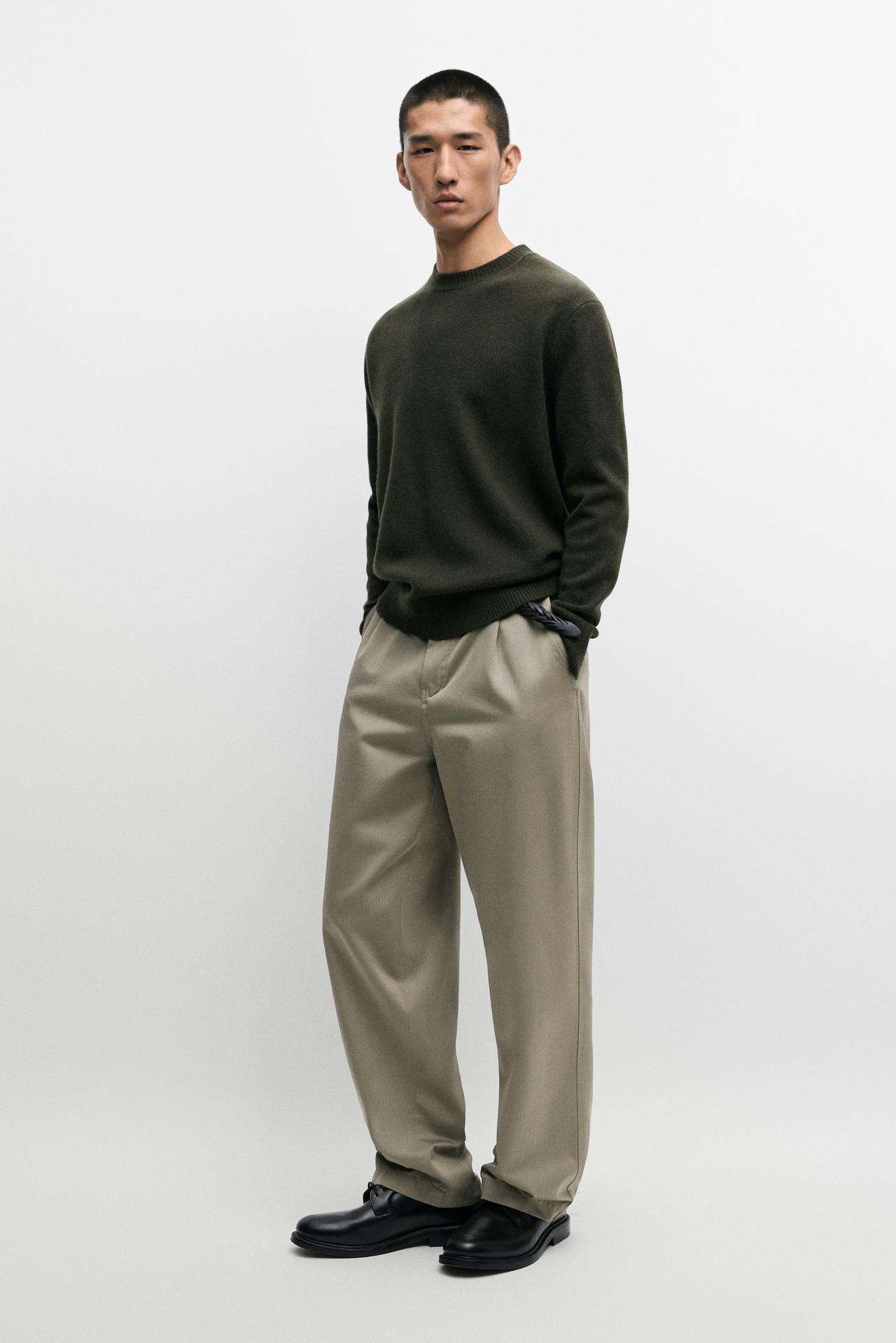 100% wool knit sweater with round neck — KHAKI GREEN