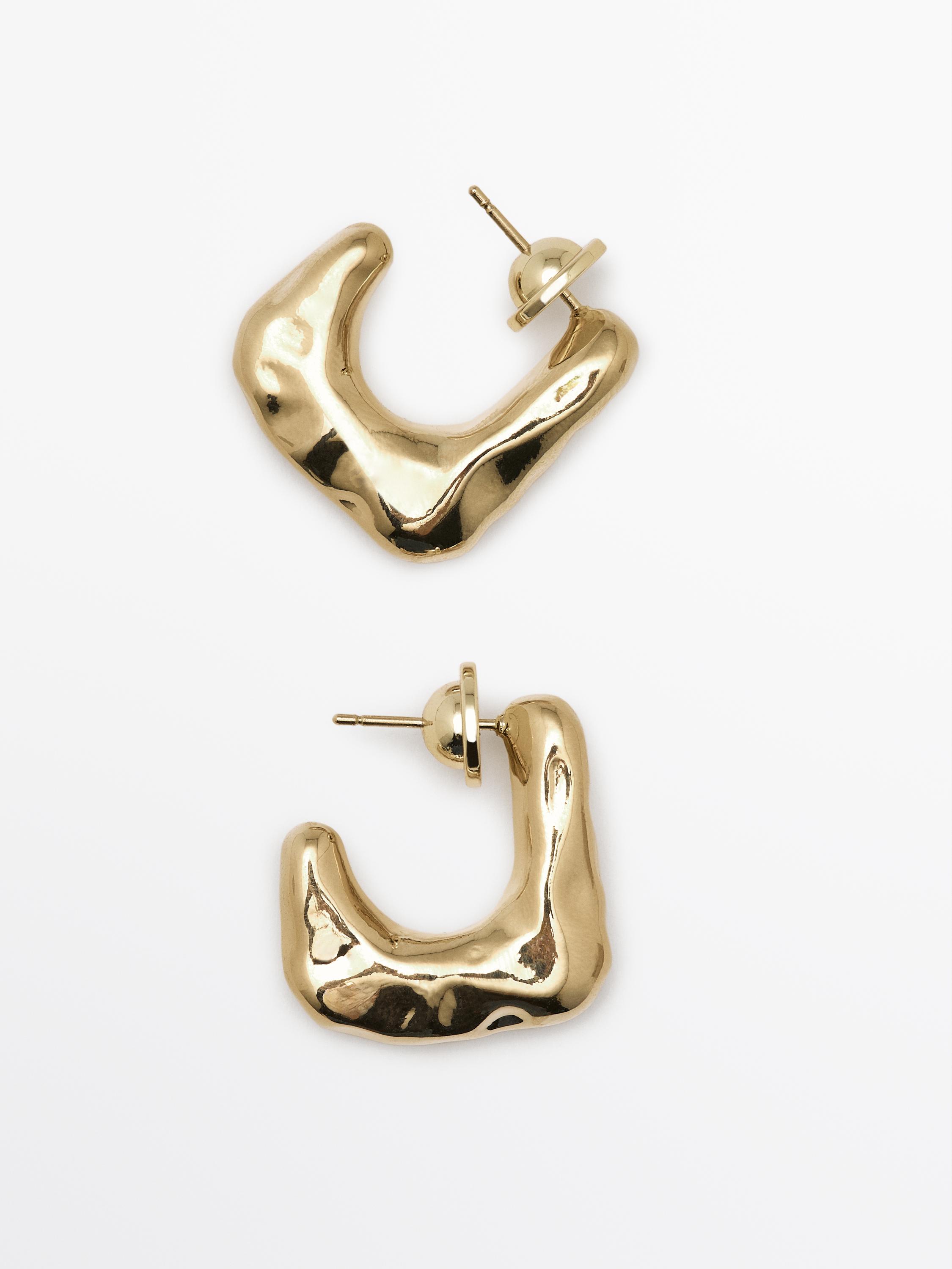 Irregular hoop earrings