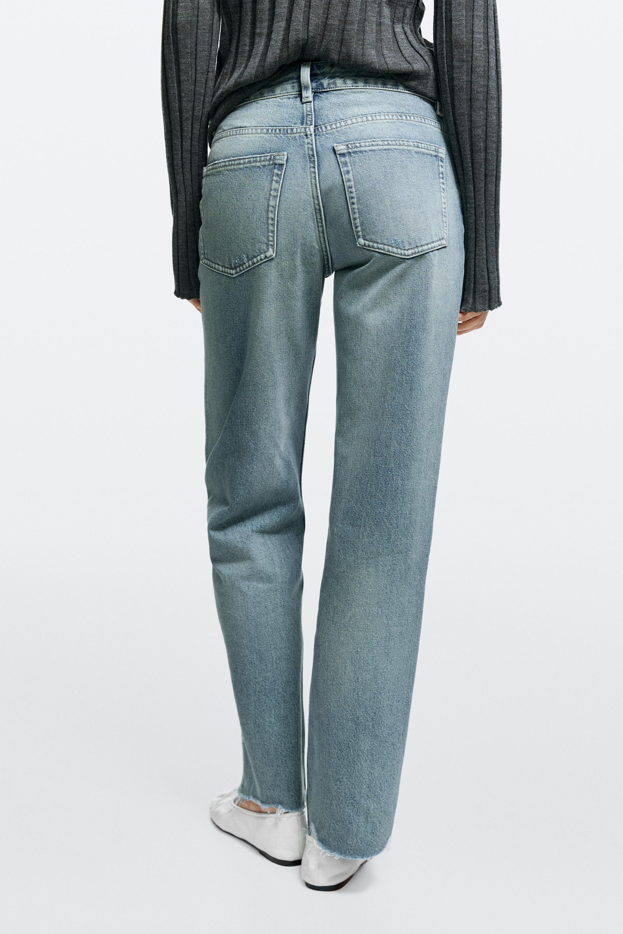 Mid-waist stovepipe jeans with frayed hems - Light Blue
