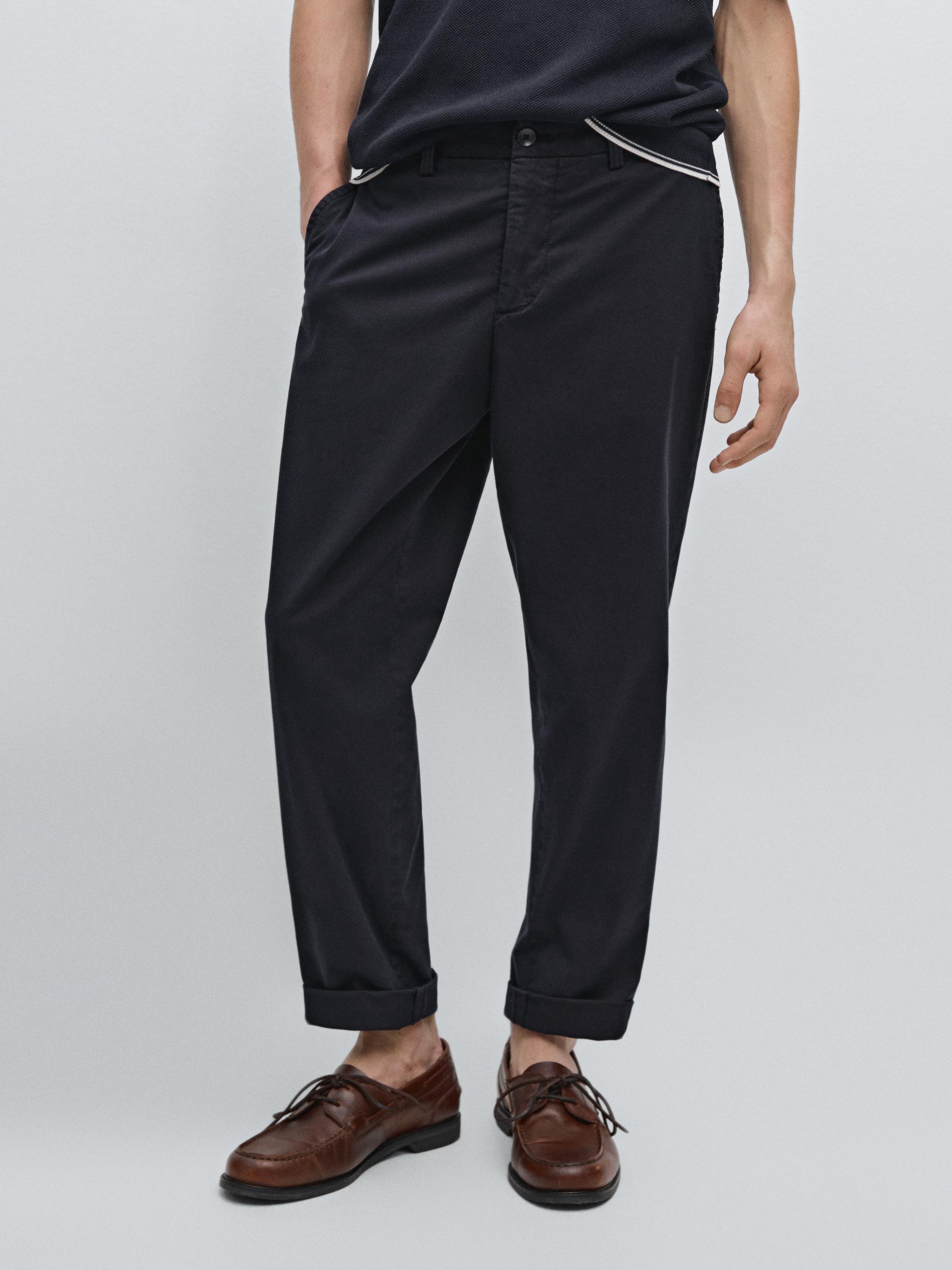 Pantaloni testurizzati slim fit