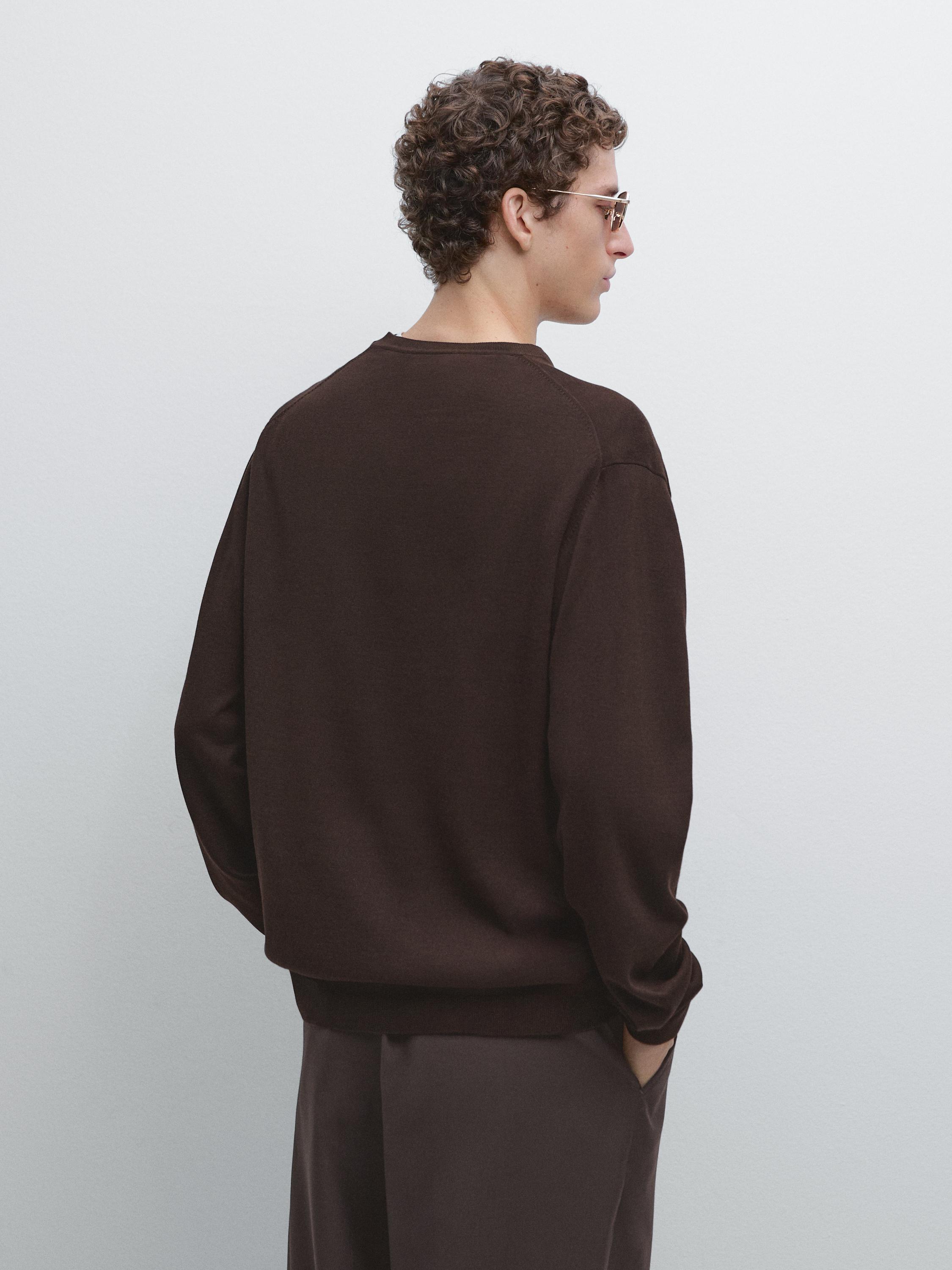 Cotton blend V-neck knit sweater — BROWN