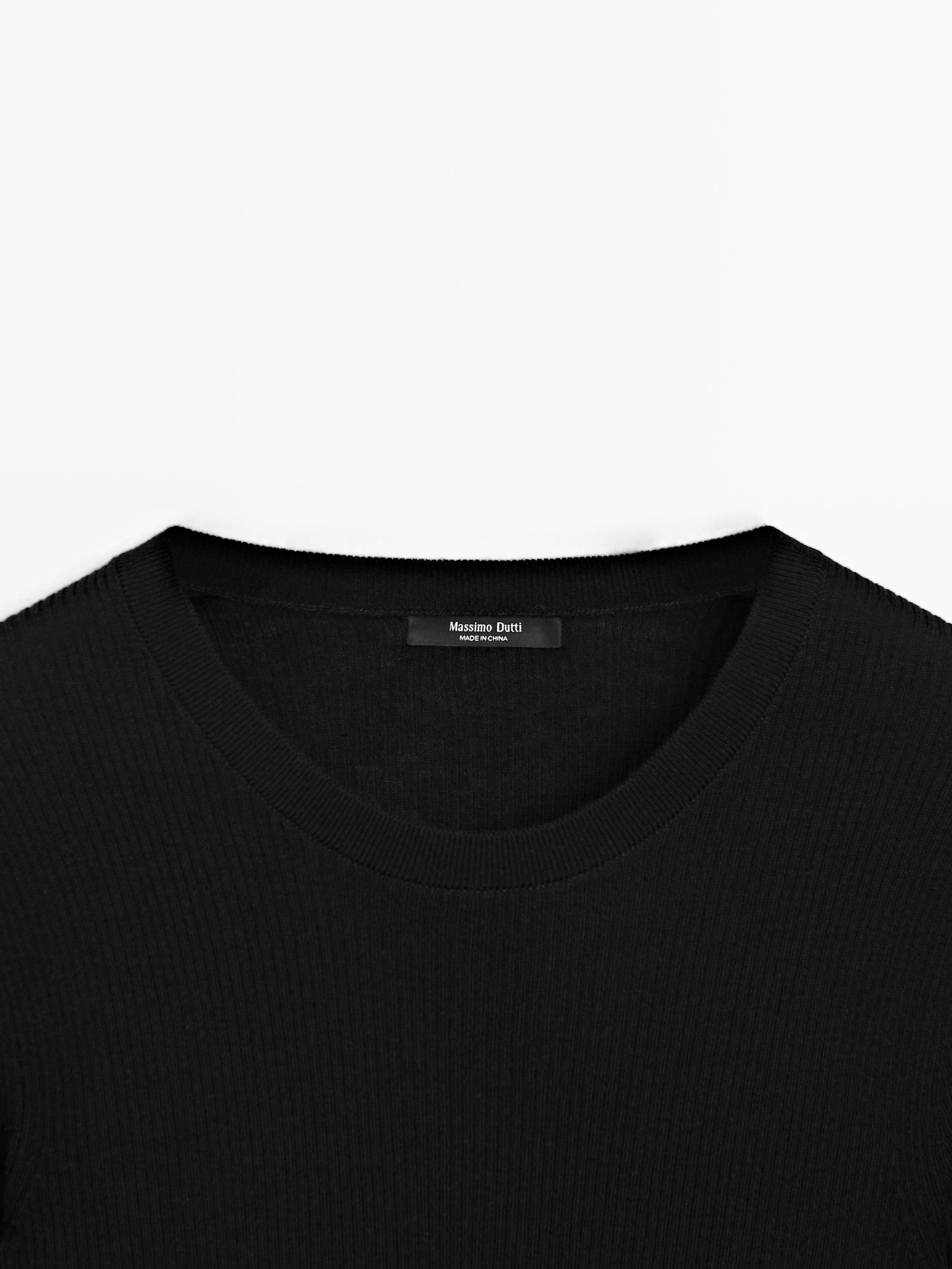 Ribbed knit round neck sweater — BLACK
