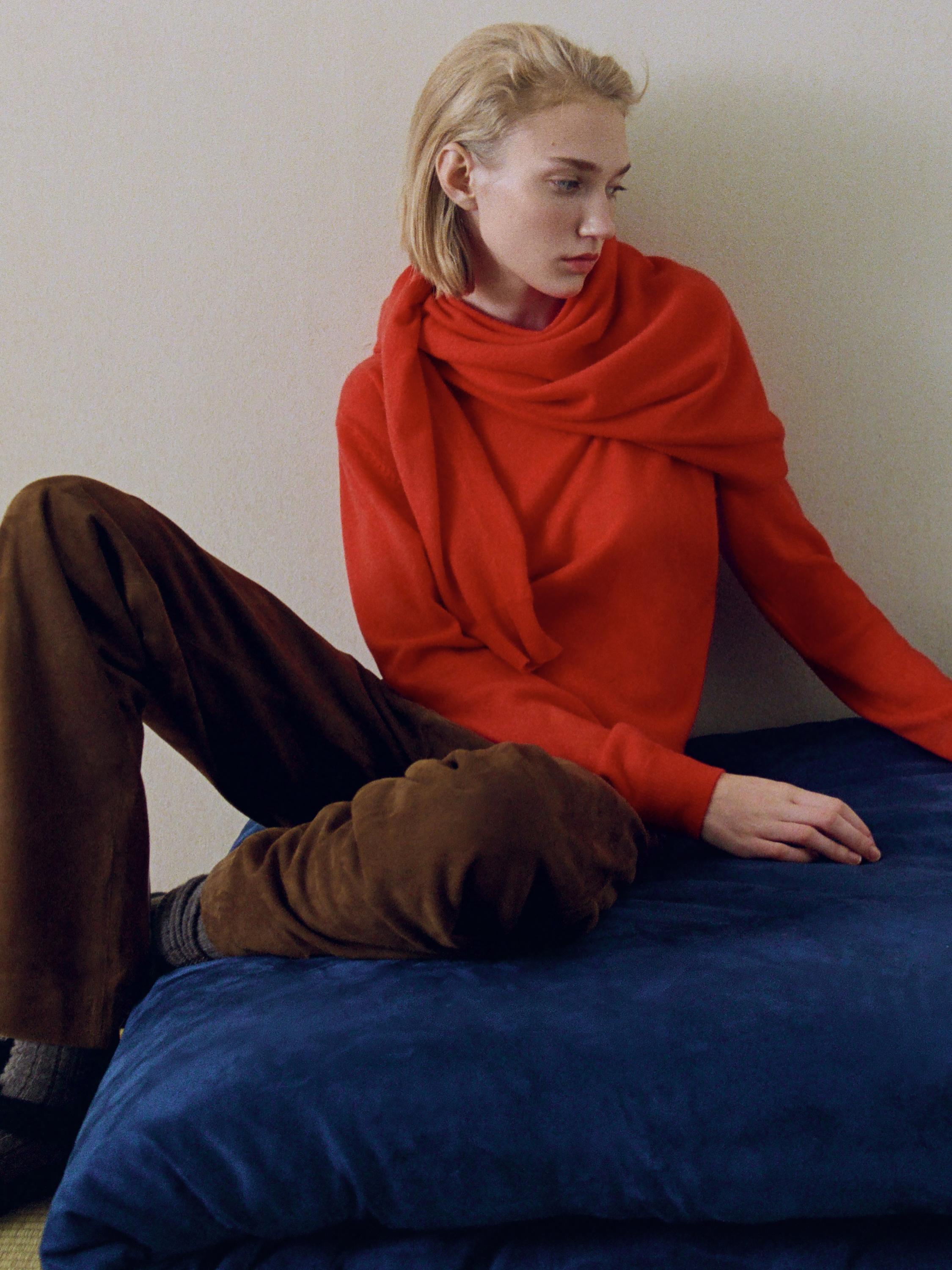 100% cashmere long sleeve sweater — ORANGE