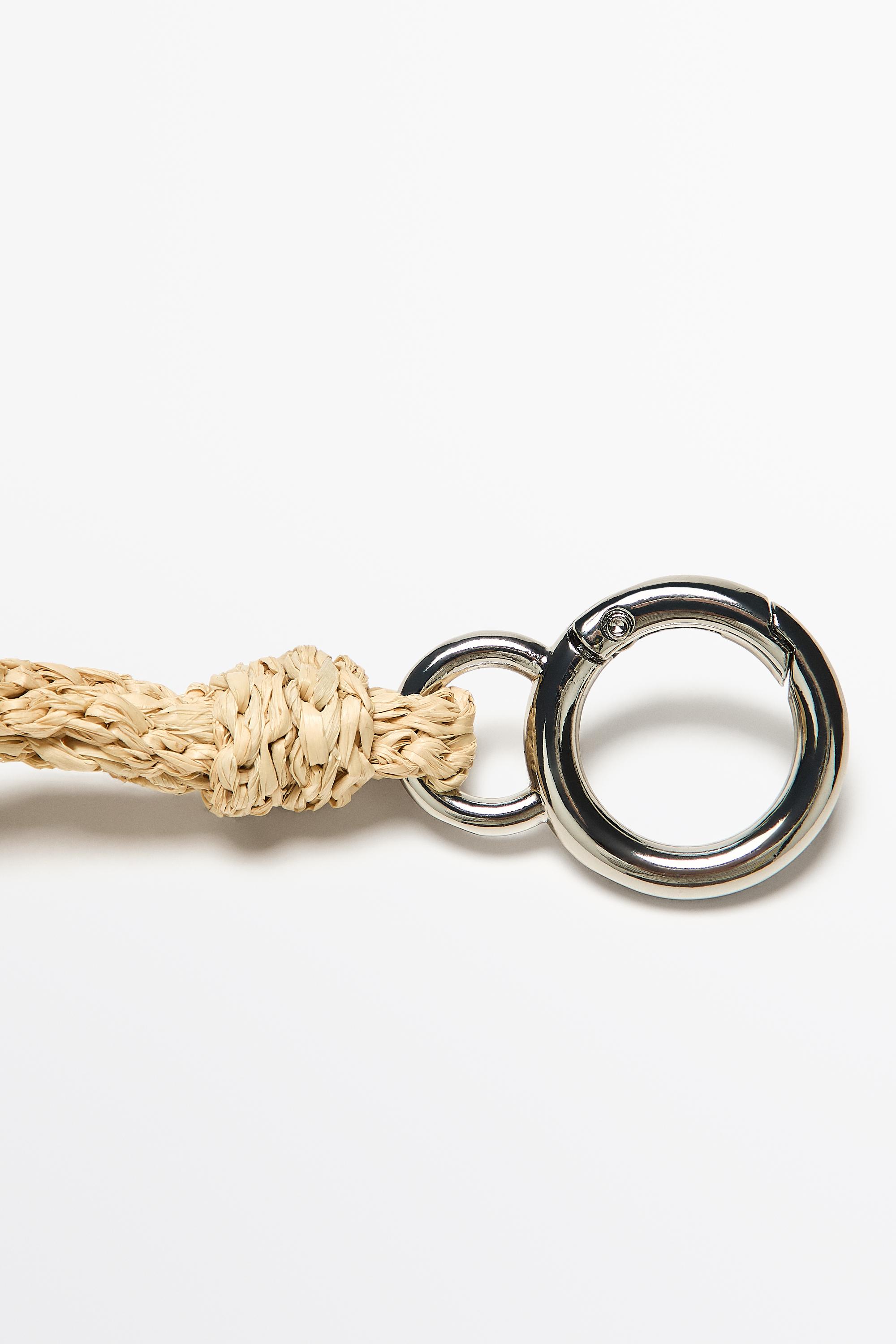 Raffia flower charm — BEIGE