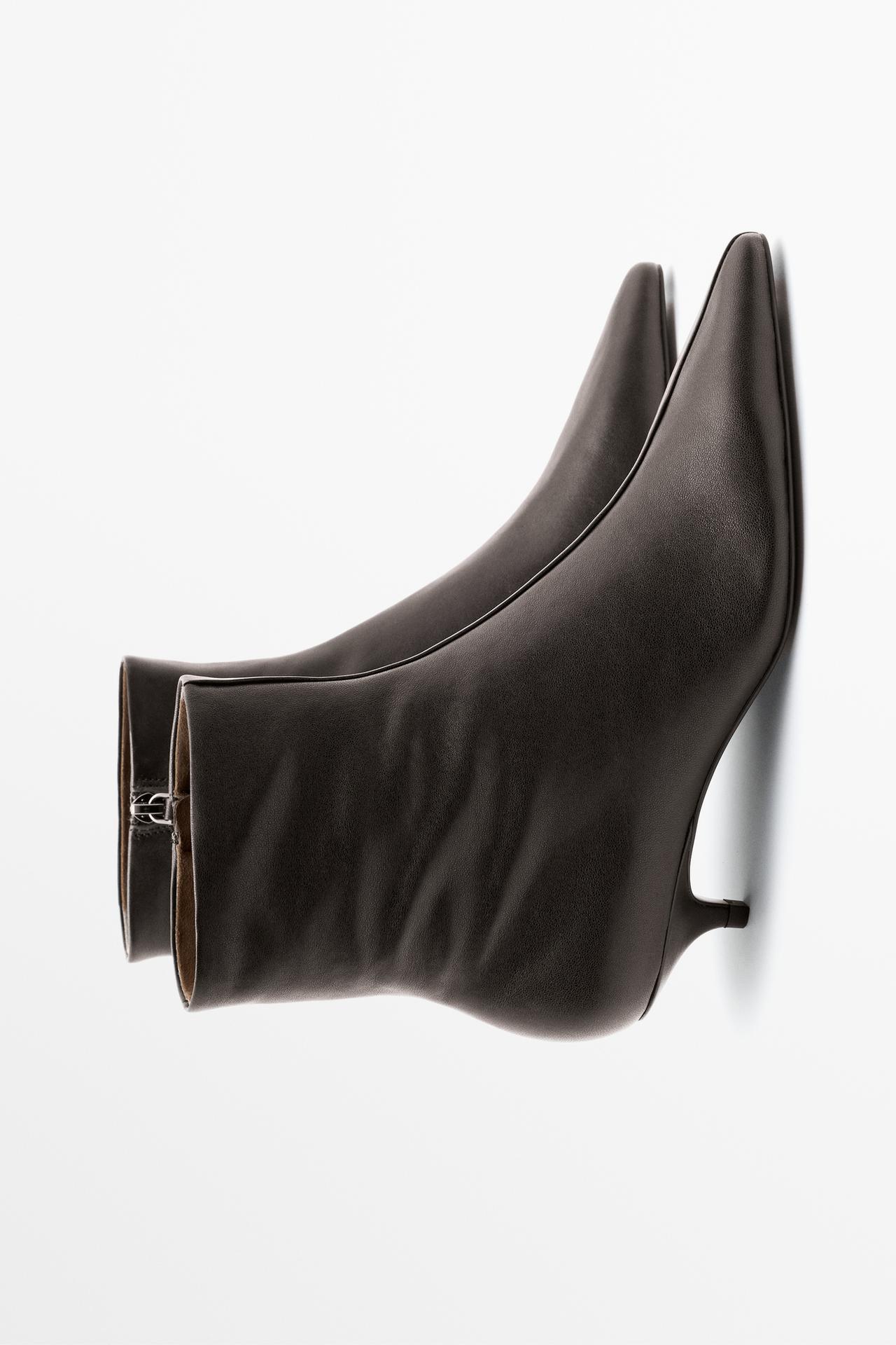Low heel leather ankle boot — BROWN