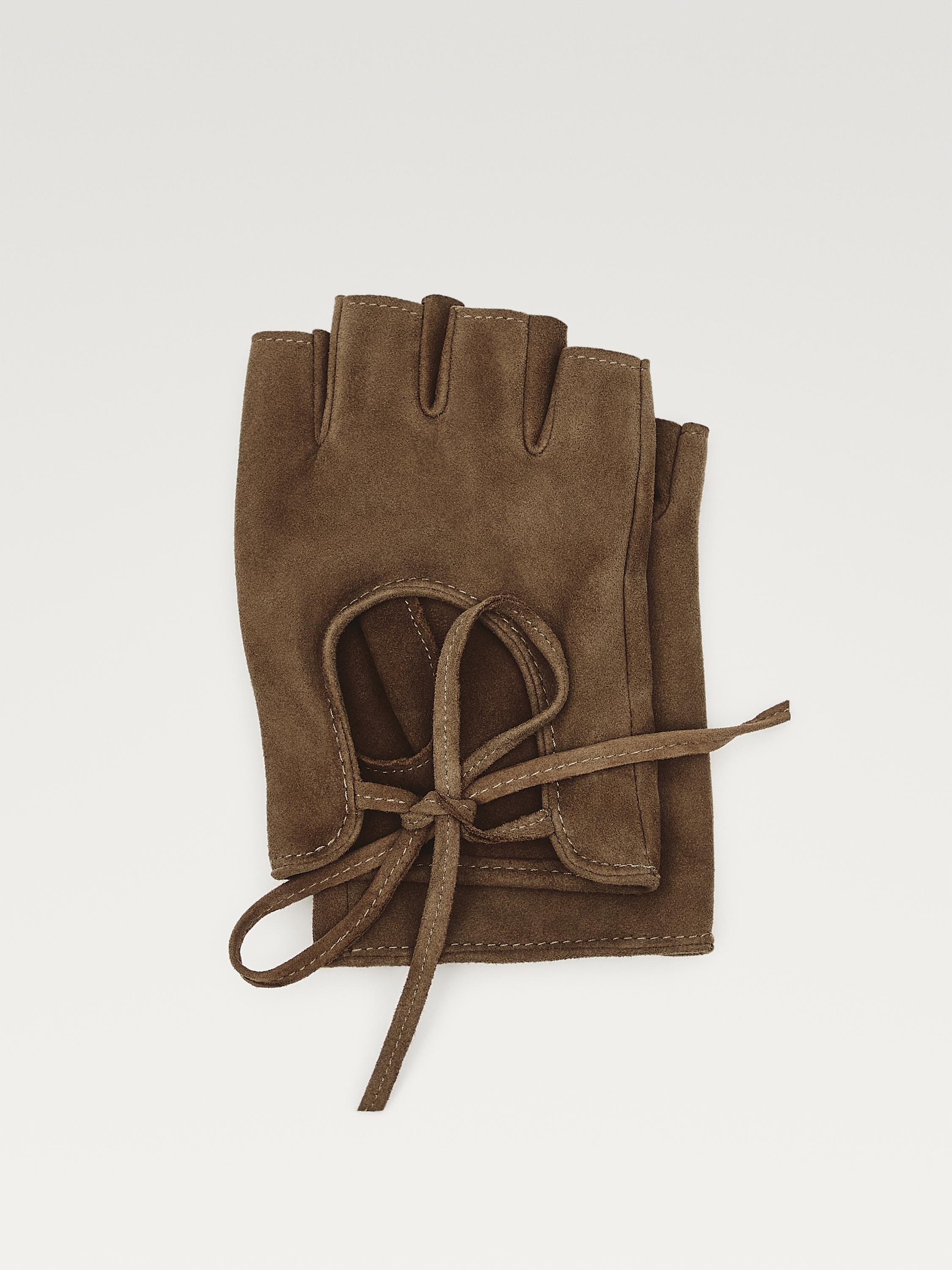 100% goatskin suede mittens