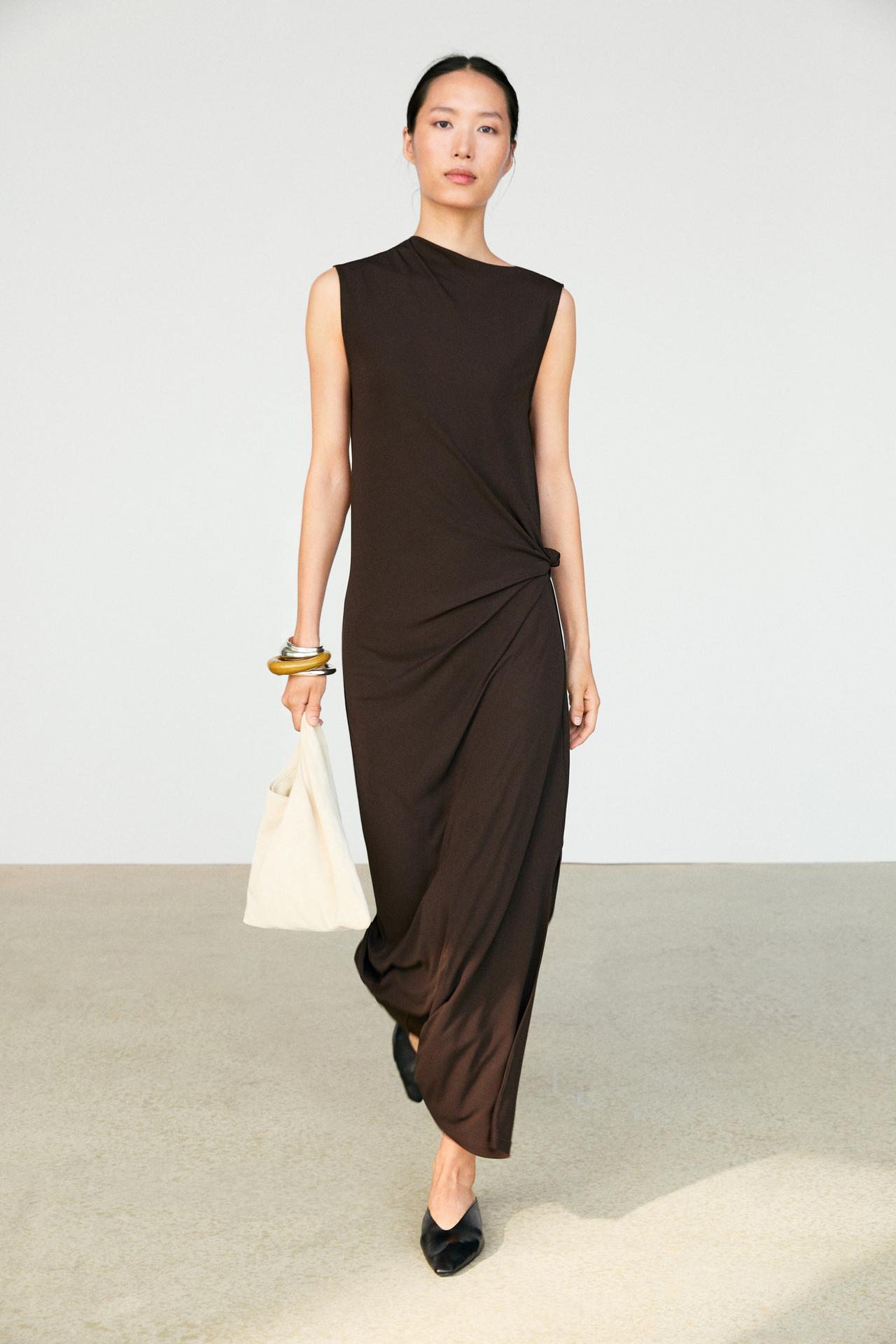 Asymmetric ruched midi dress — BROWN