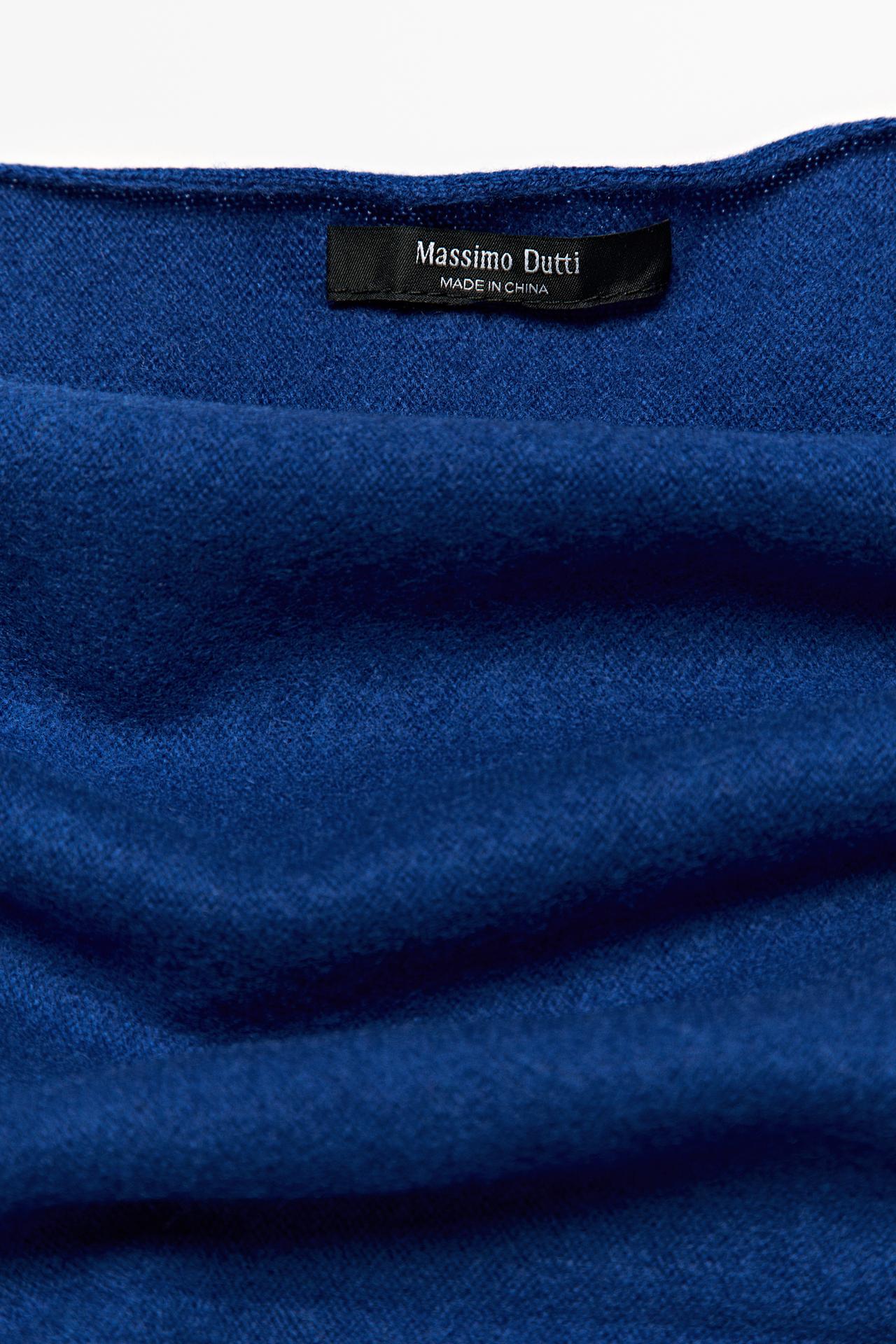 Medium wool cashmere blend knit bandana — INK BLUE