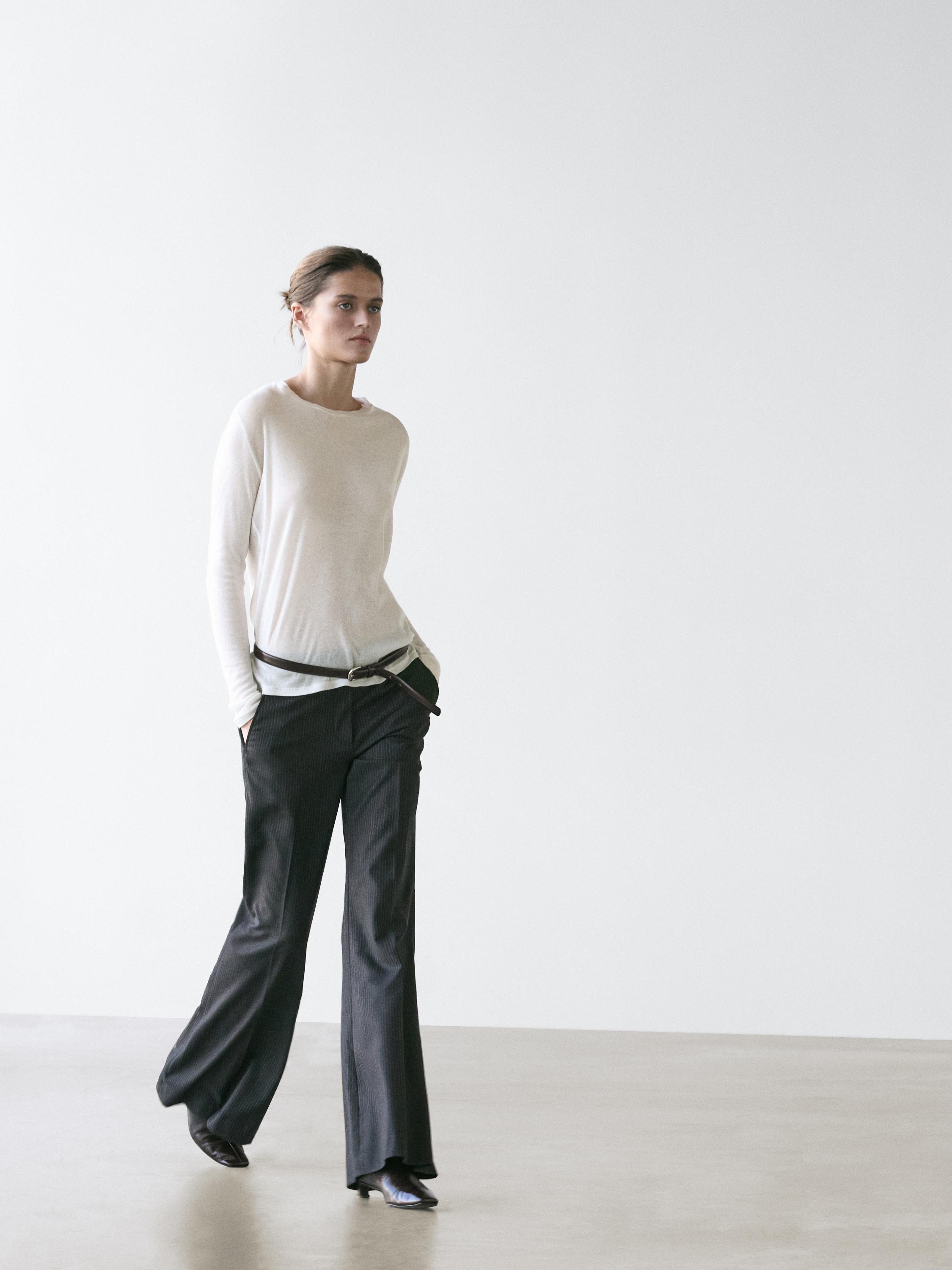 100% cotton semi-sheer T-shirt with collar detail — Off white