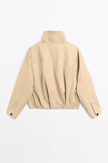 Pleated stand-collar bomber jacket — Beige 6