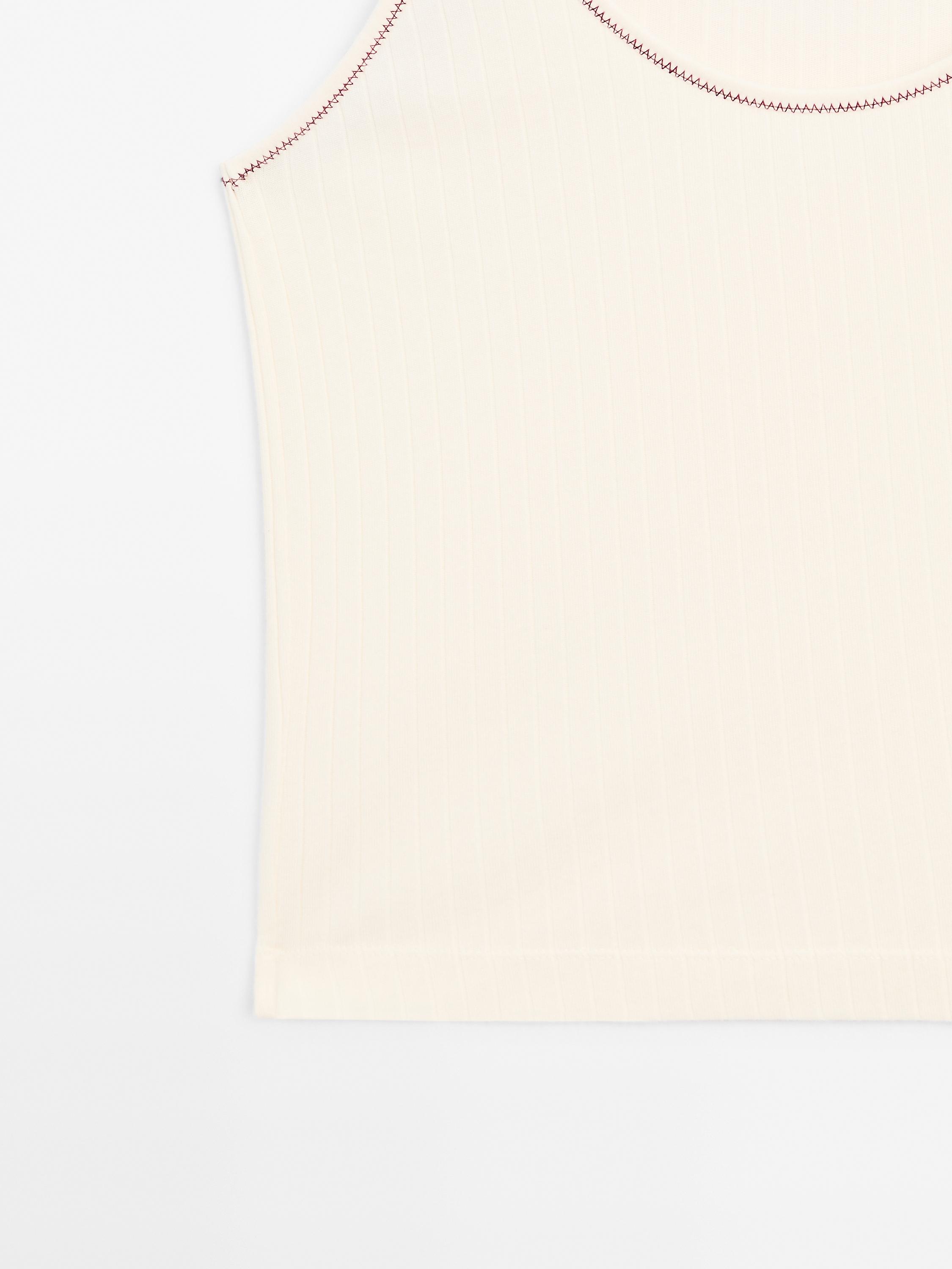 Sleeveless 100% cotton knit T-shirt