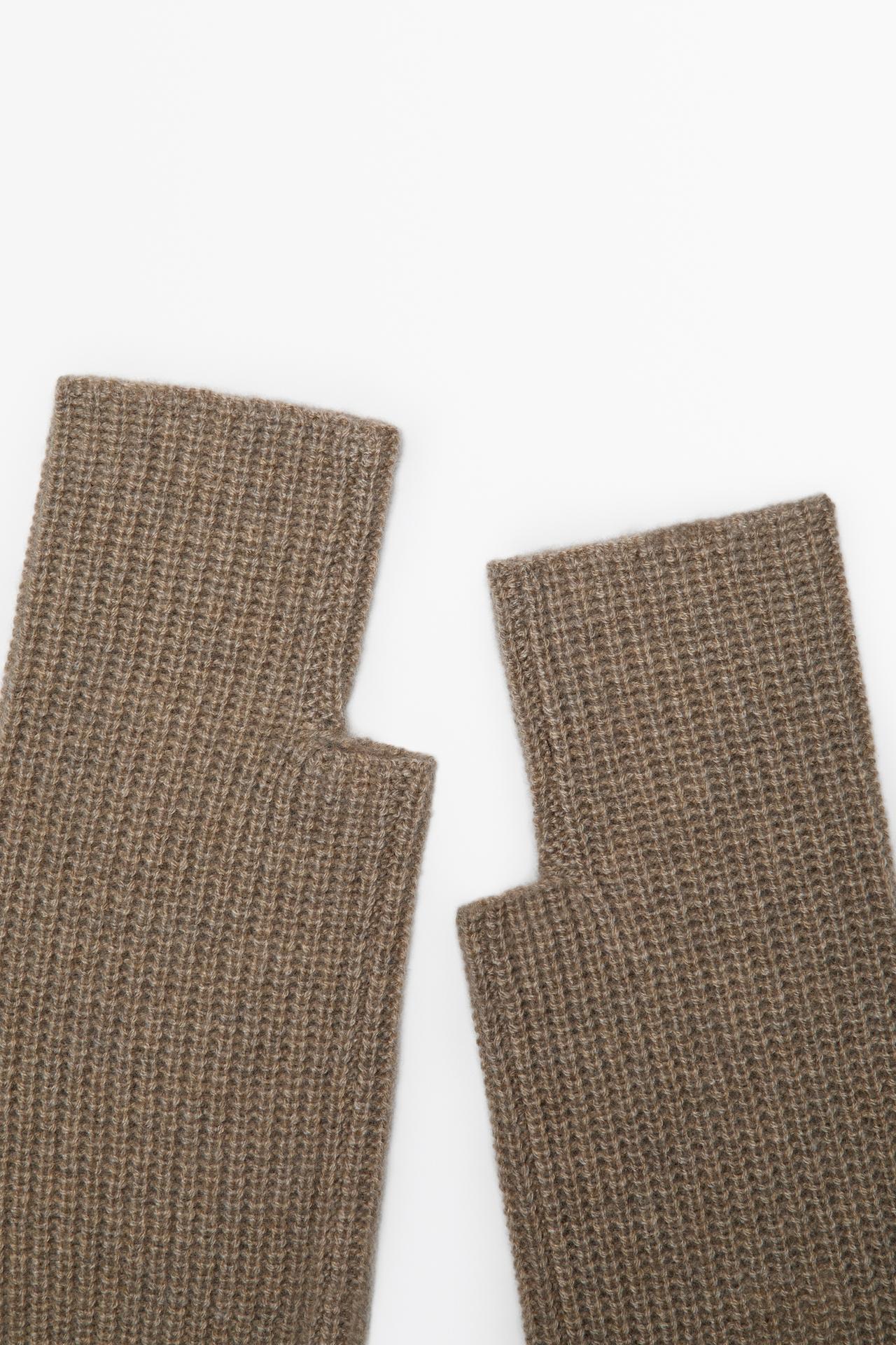 100% Cashmere Knit Mittens — CREAM