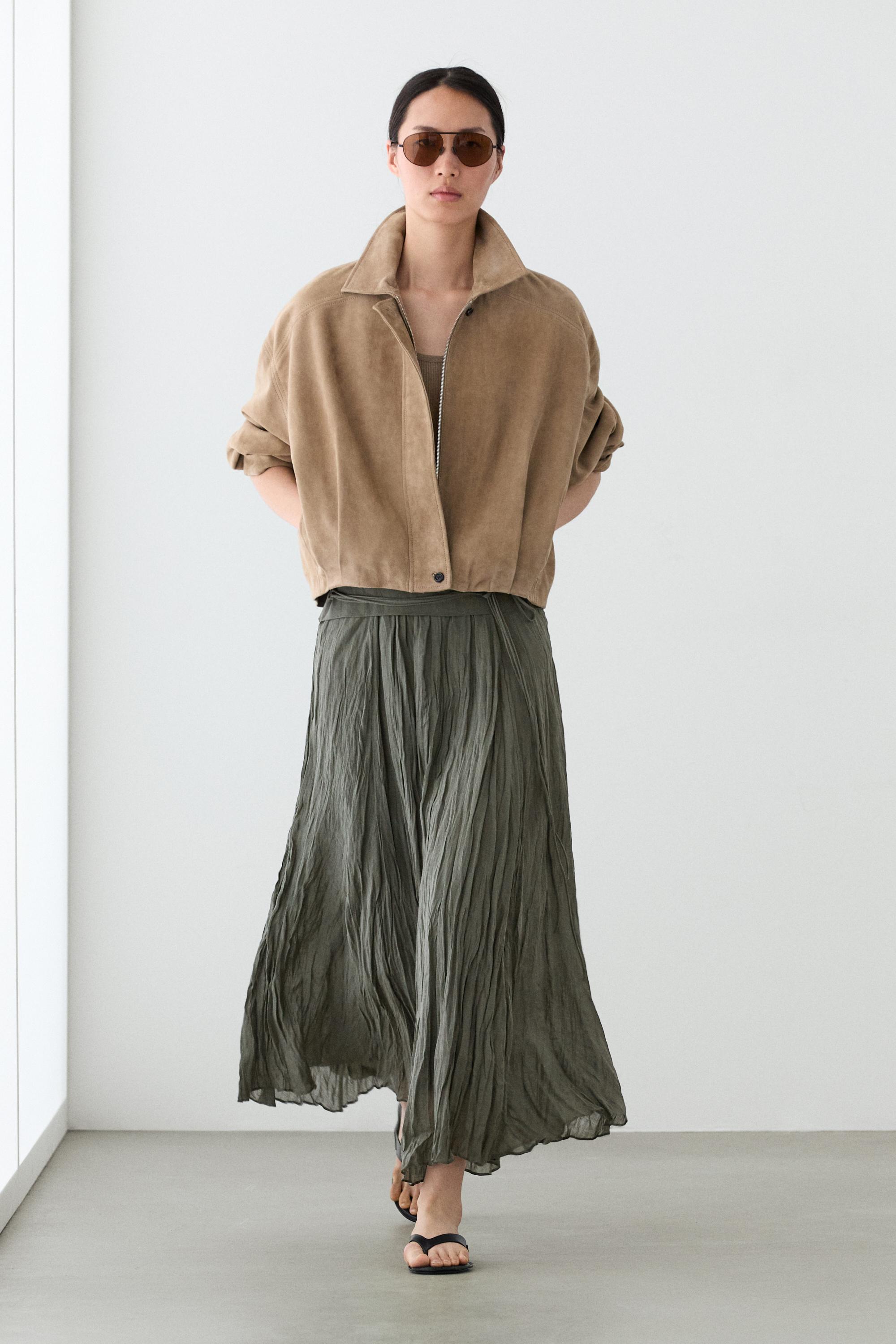 Ramie blend midi skirt with gathered detail — GREEN