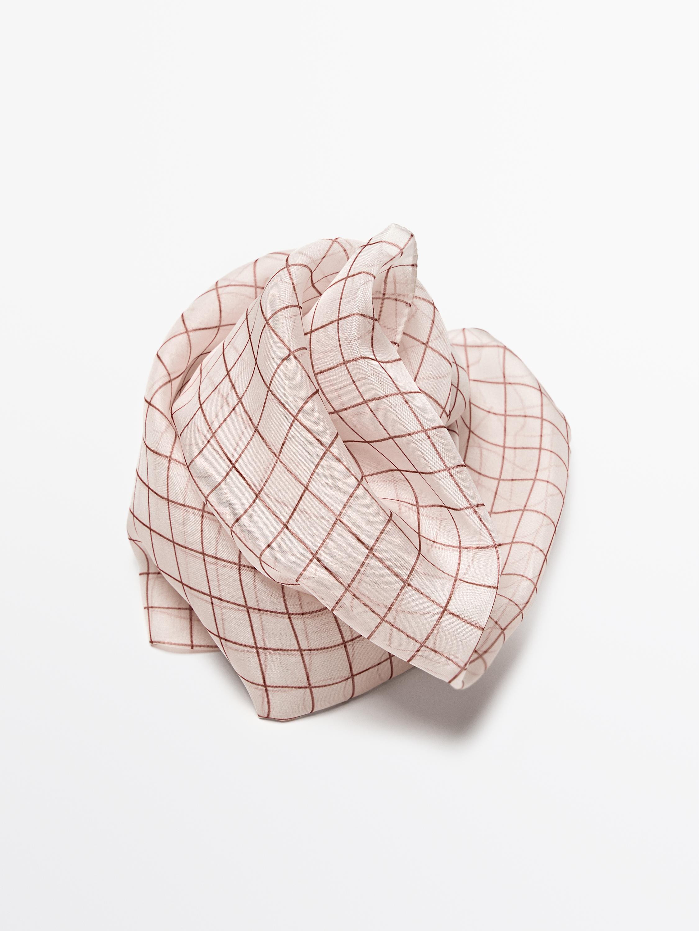 100% silk check pocket square