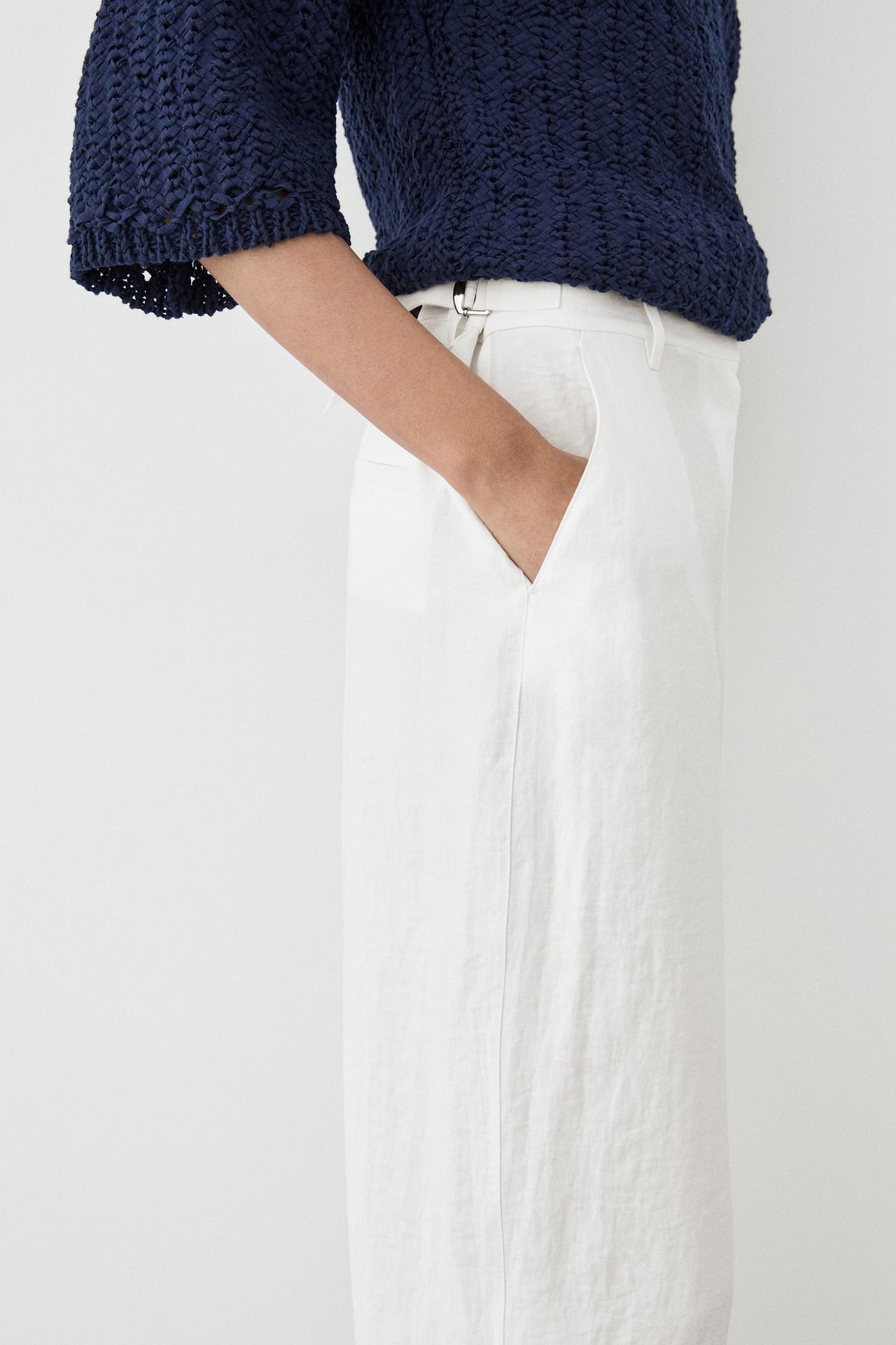 Flowing trousers with buckles — WHITE