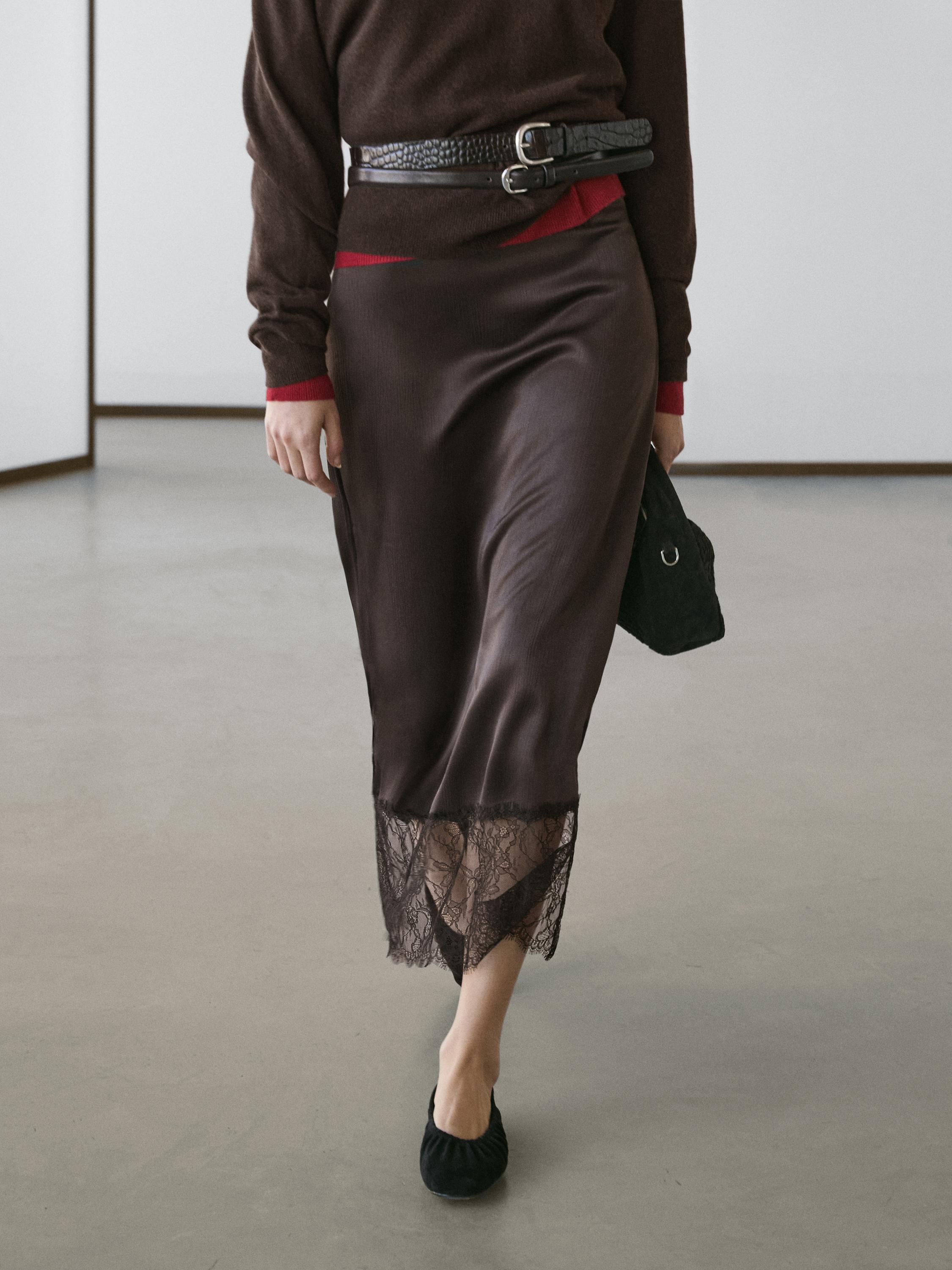 Falda midi lencera encaje