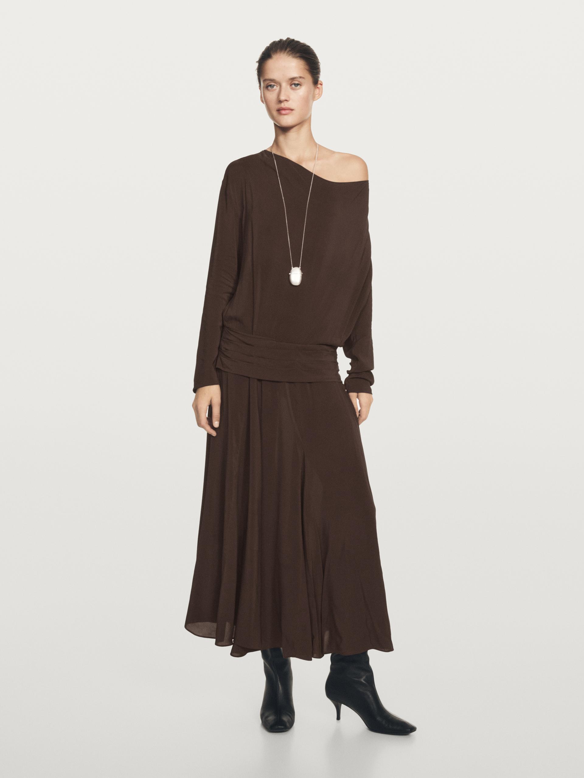 Kleider Massimo Dutti