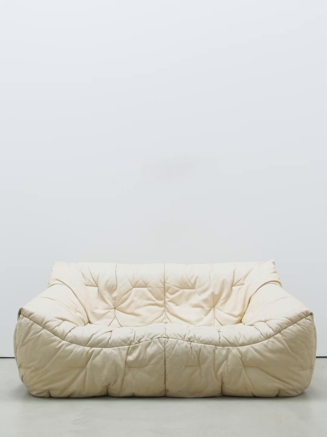 Jupe midi crinkle en cuir nappa