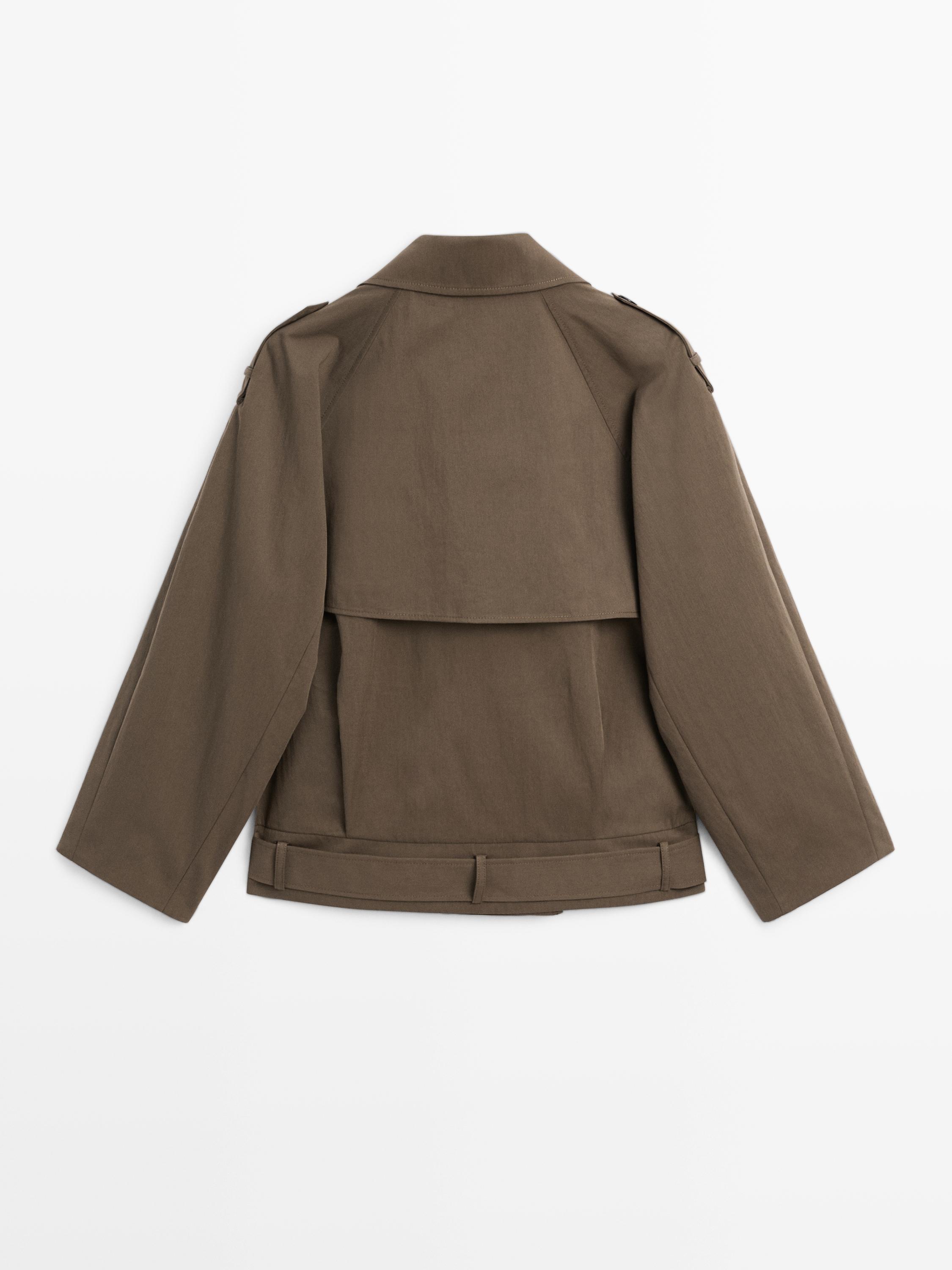 Short trench coat with belt detail