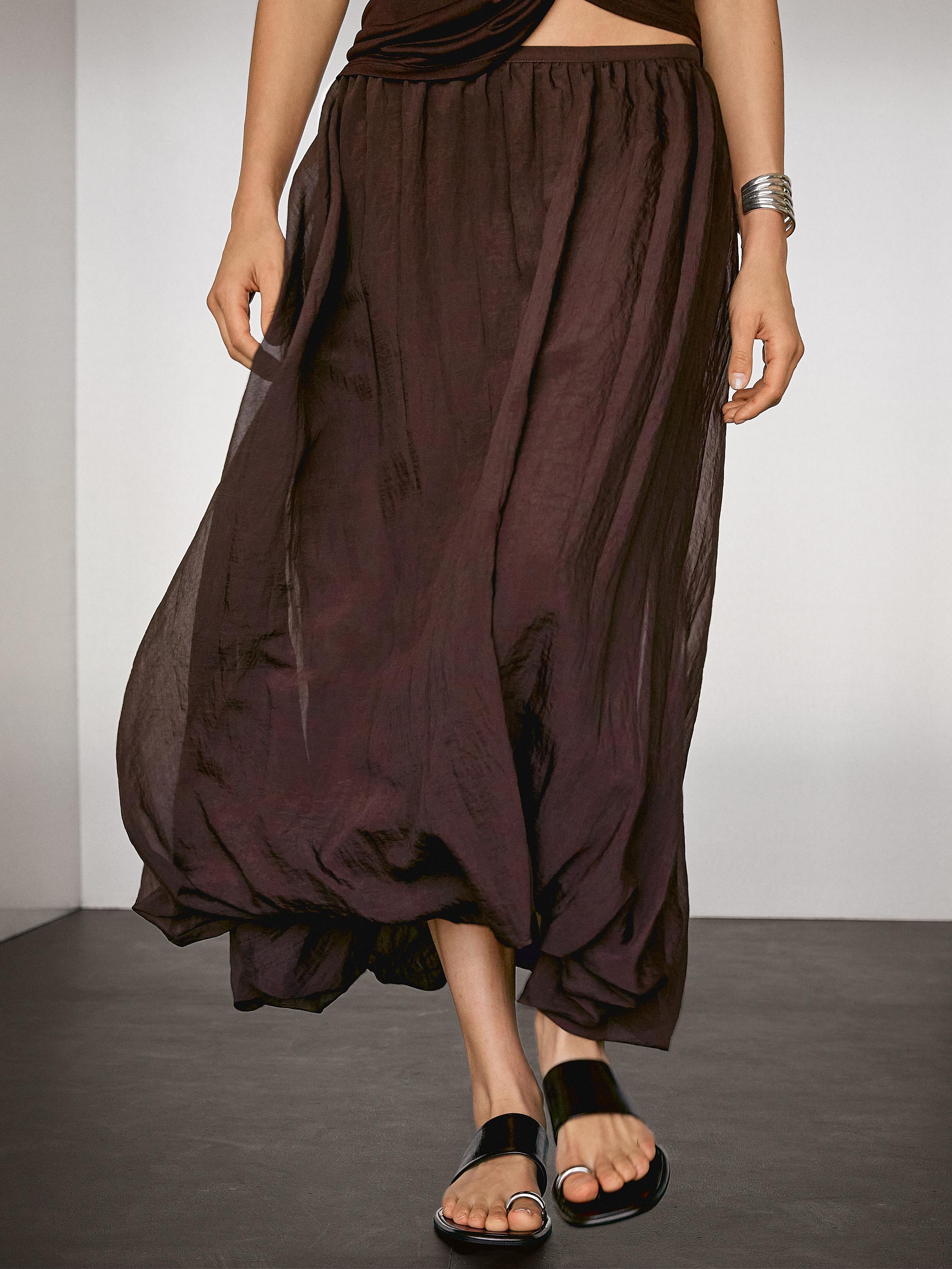 Falda midi globo plisada