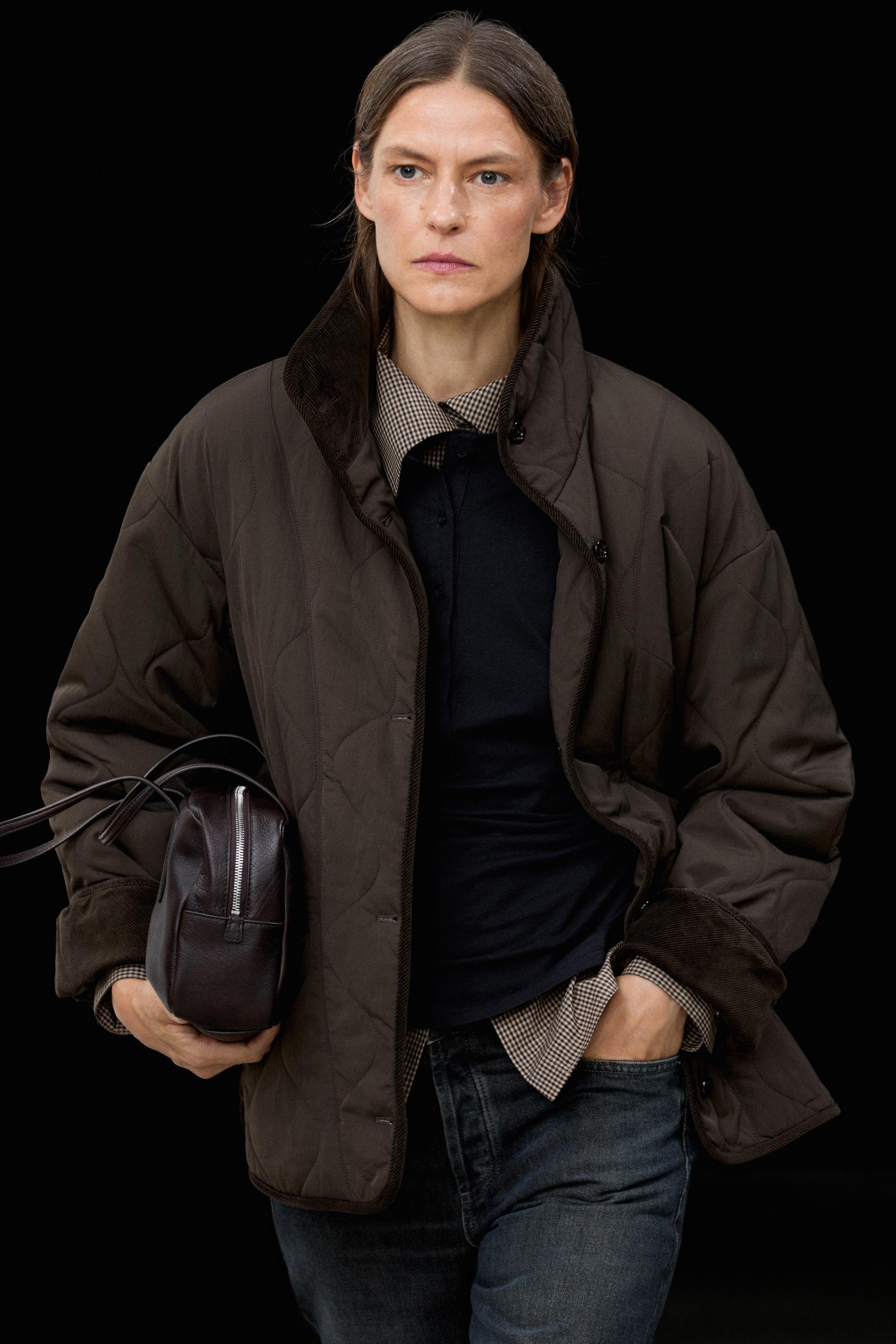 Jacket with wavy stitching detail