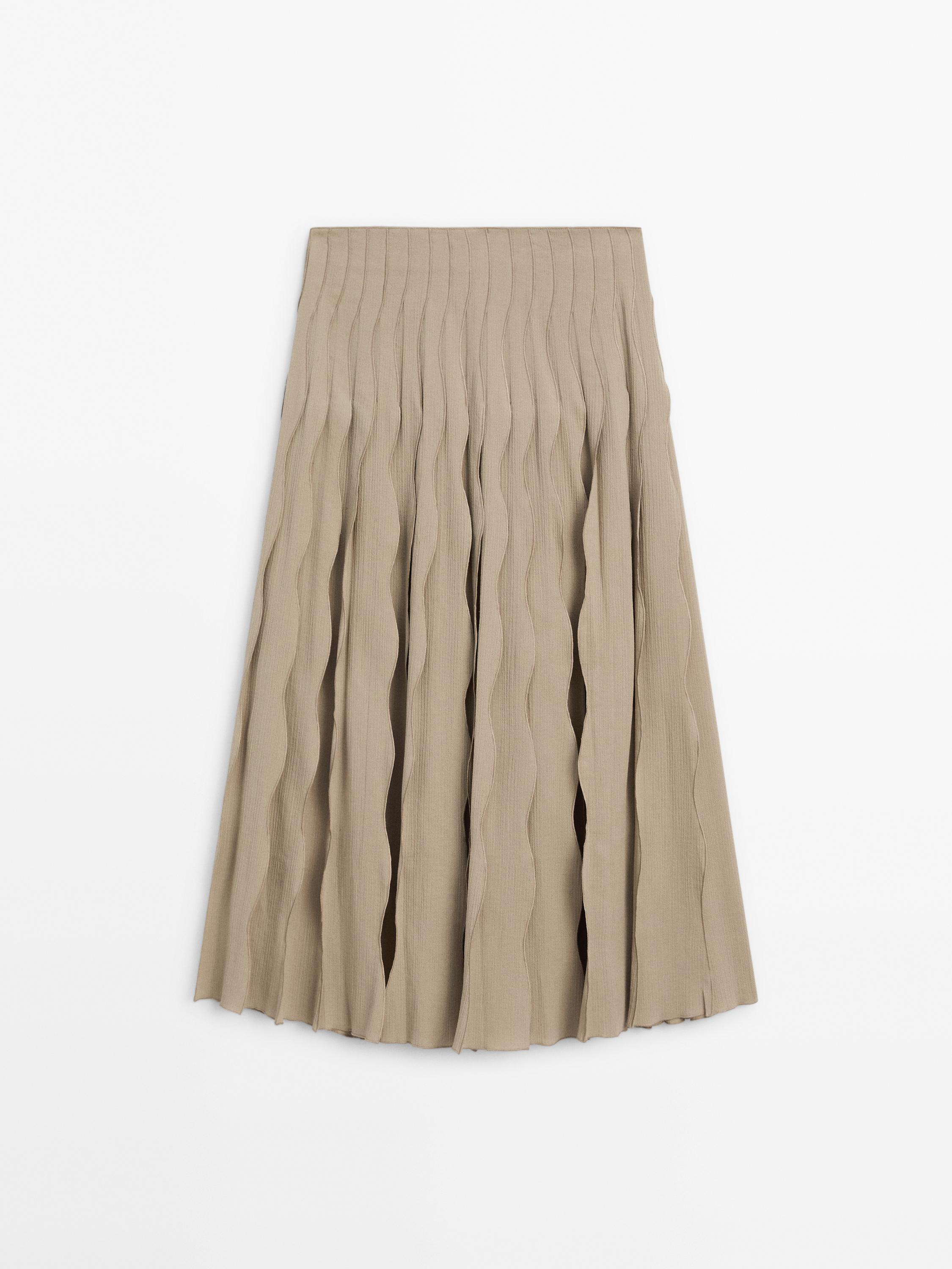 Wavy pleated midi skirt