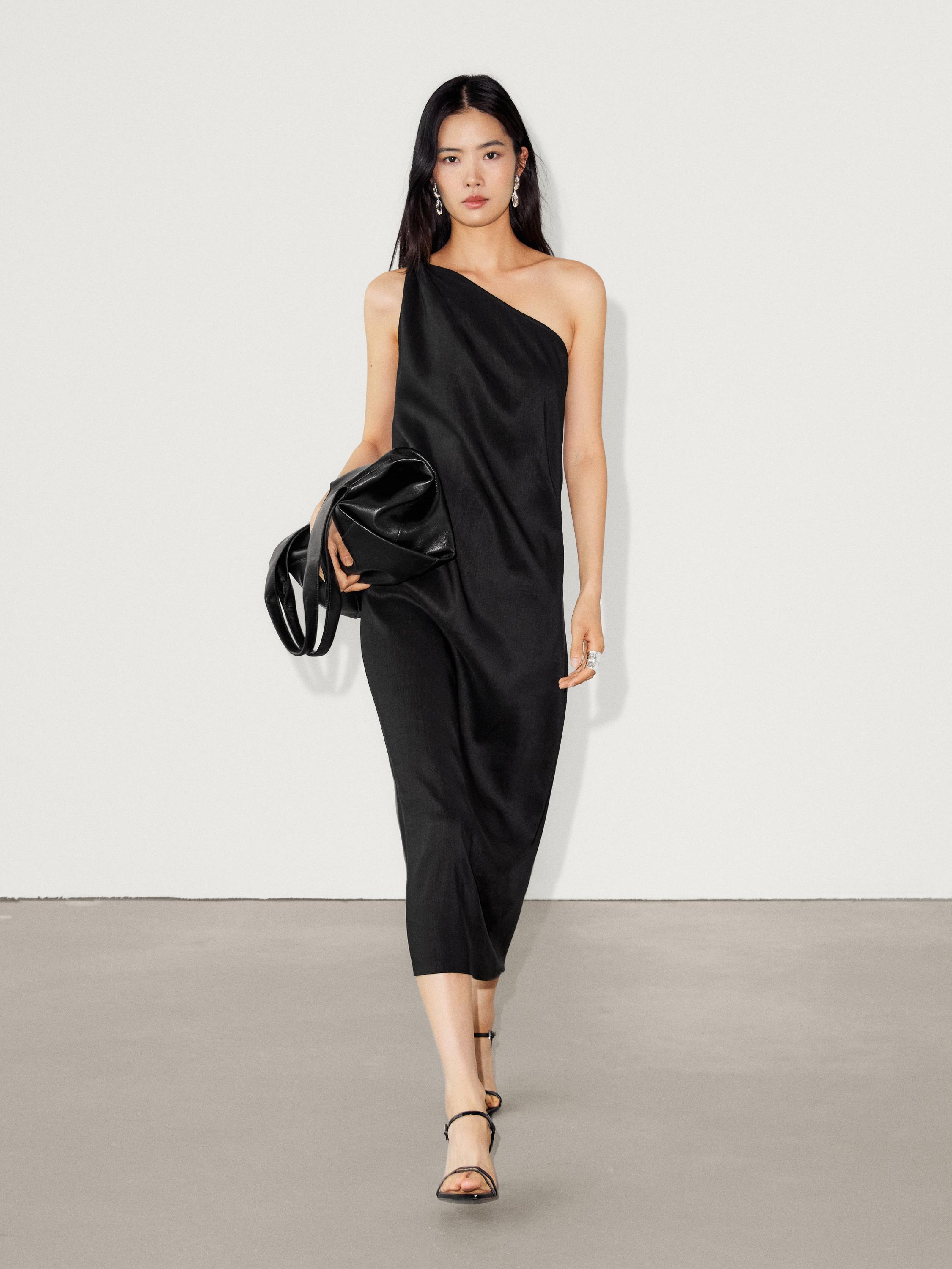 Robe midi asymétrique élastiquée en lin