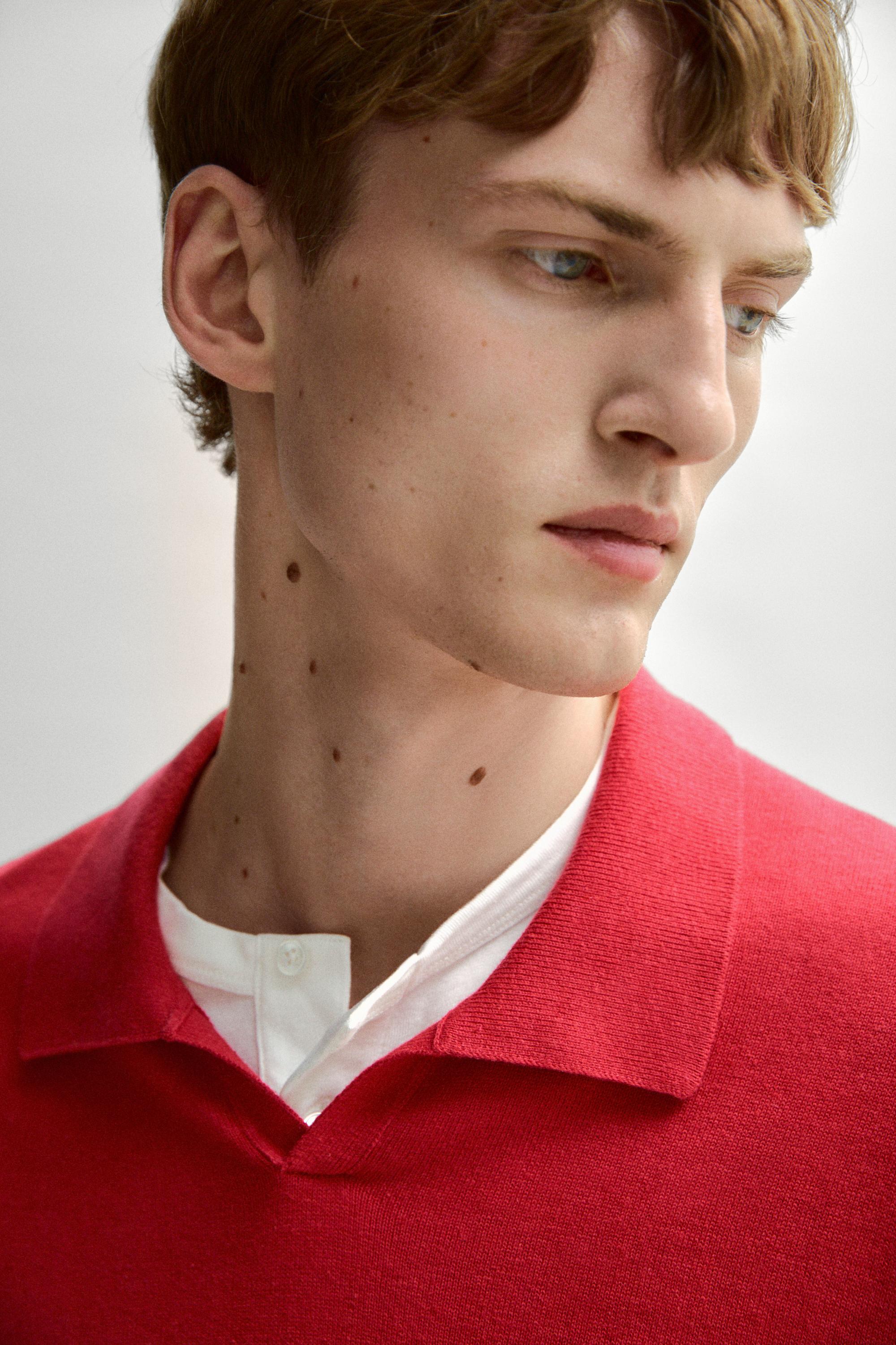 Cotton blend V-neck polo shirt — RED