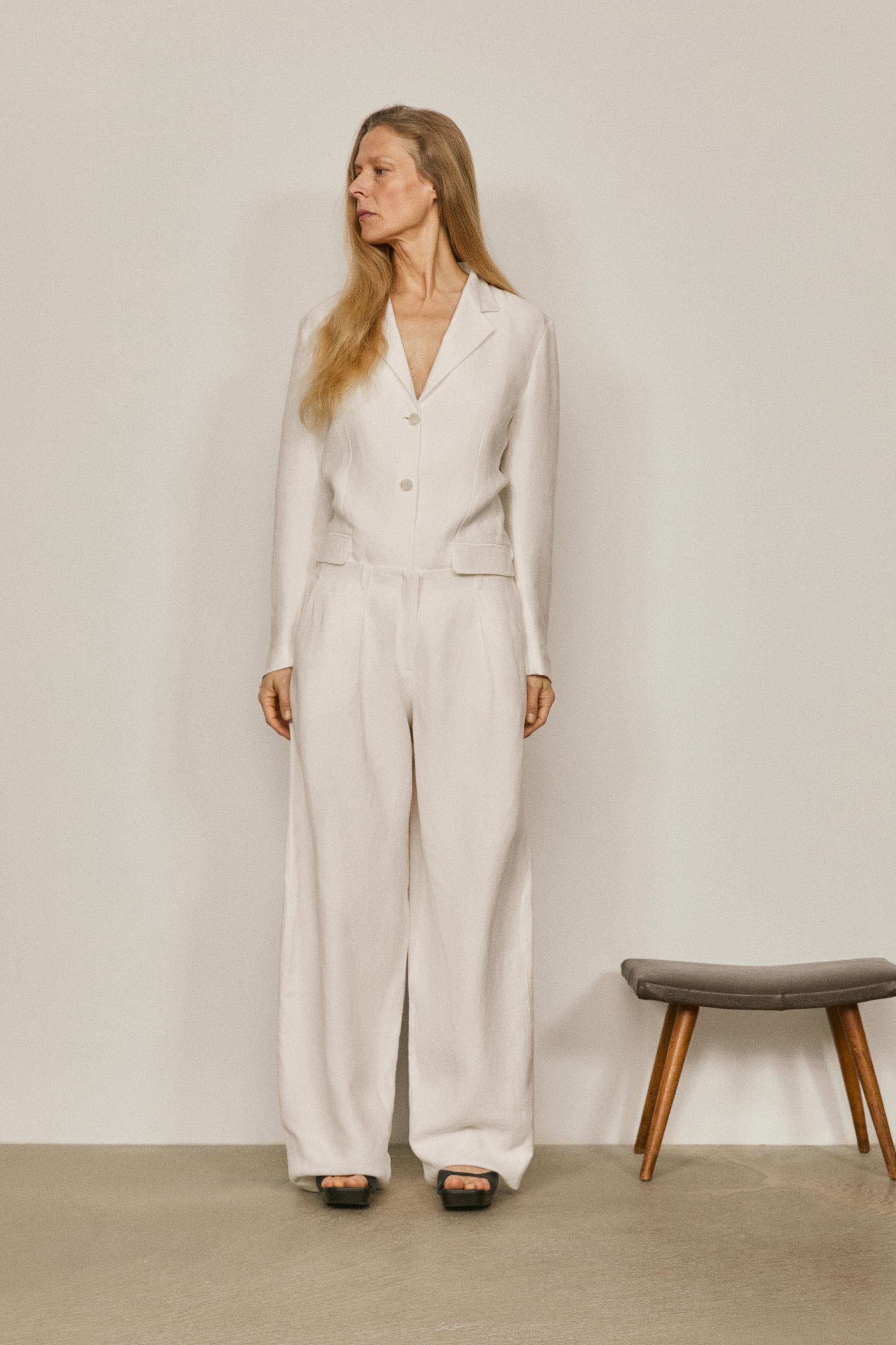 Flowing linen blend trousers with darts - LIMITED EDITION — Off white