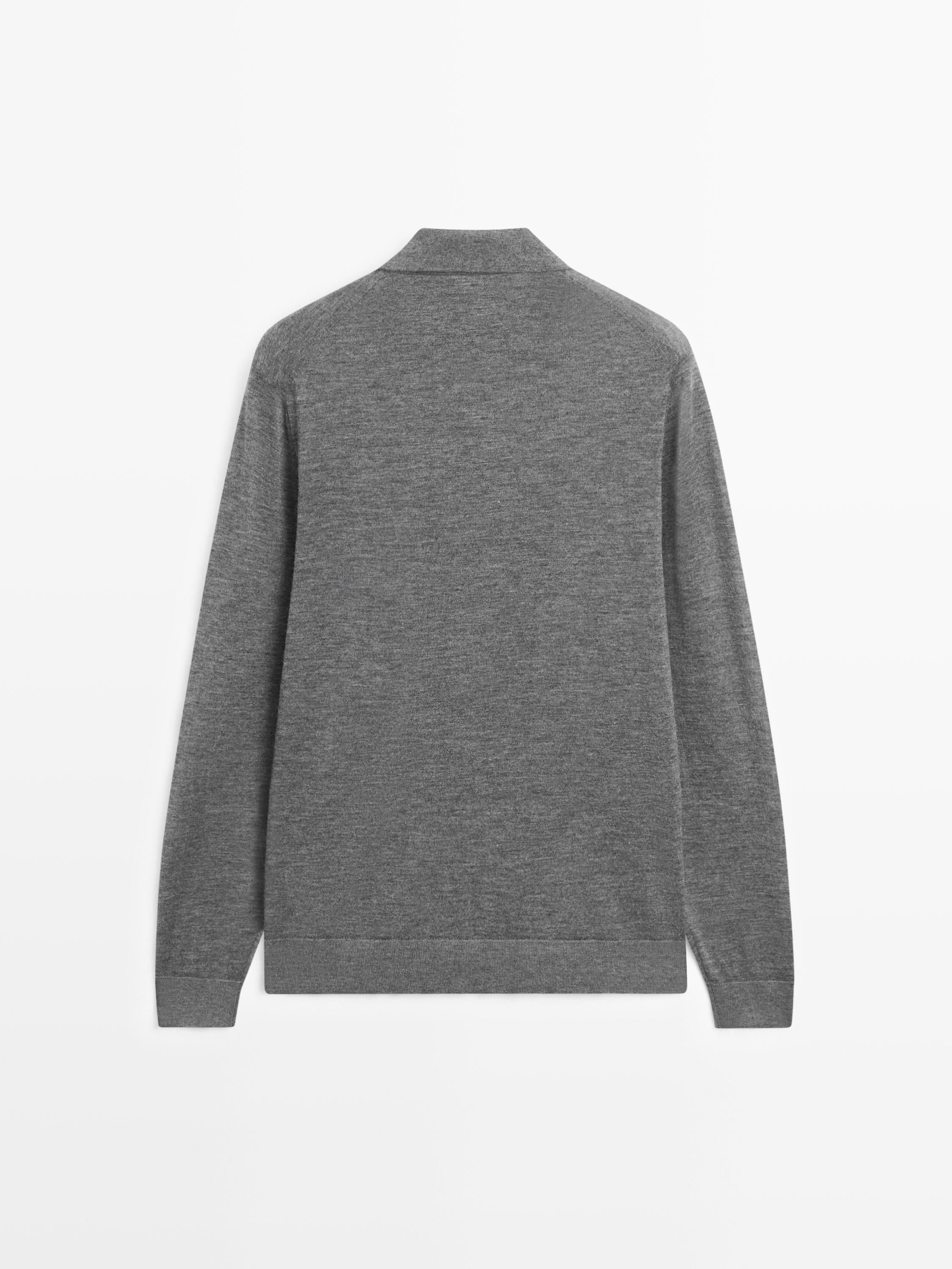 100% cashmere knit cardigan