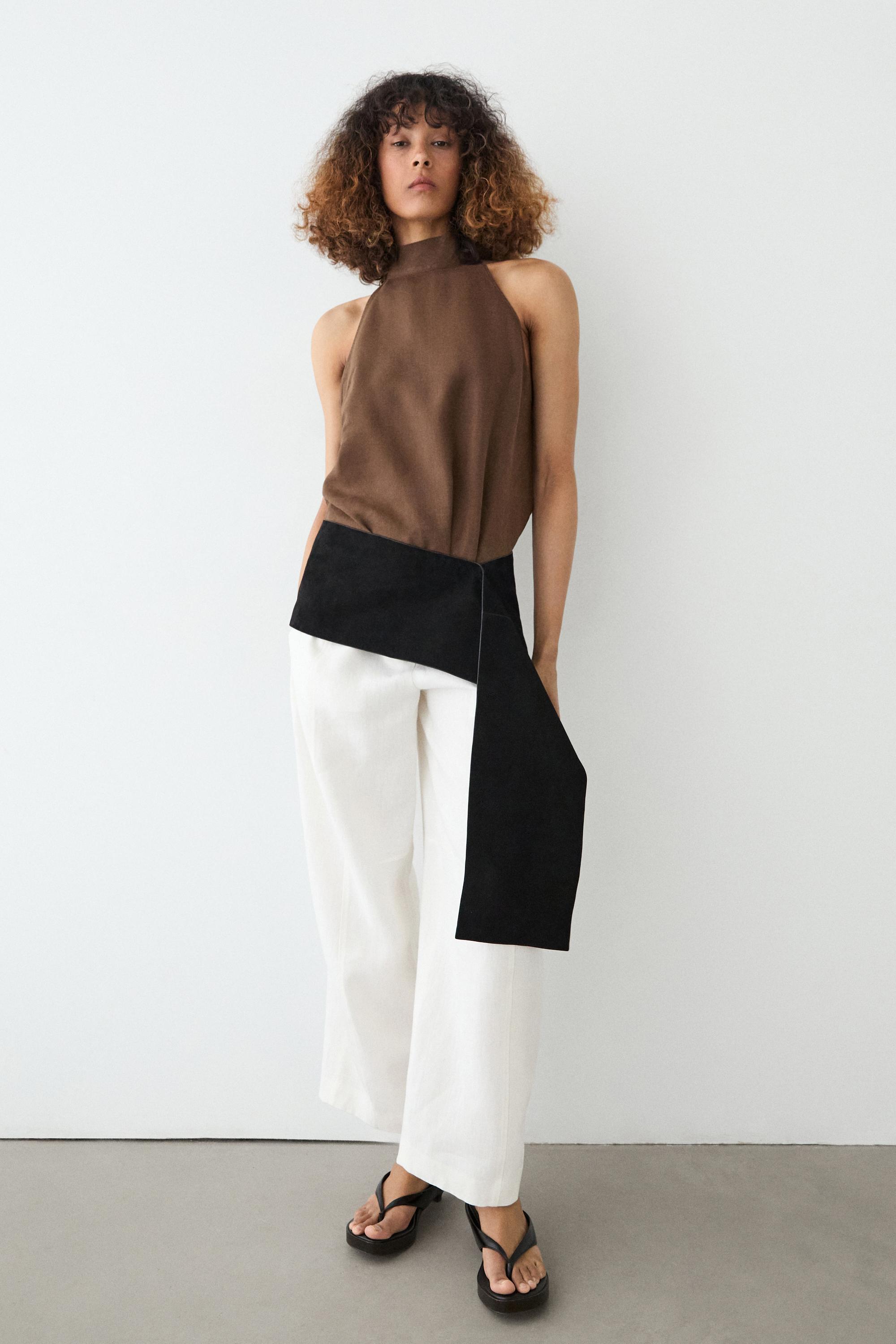 Струящийся льняной топ с горловиной халтер