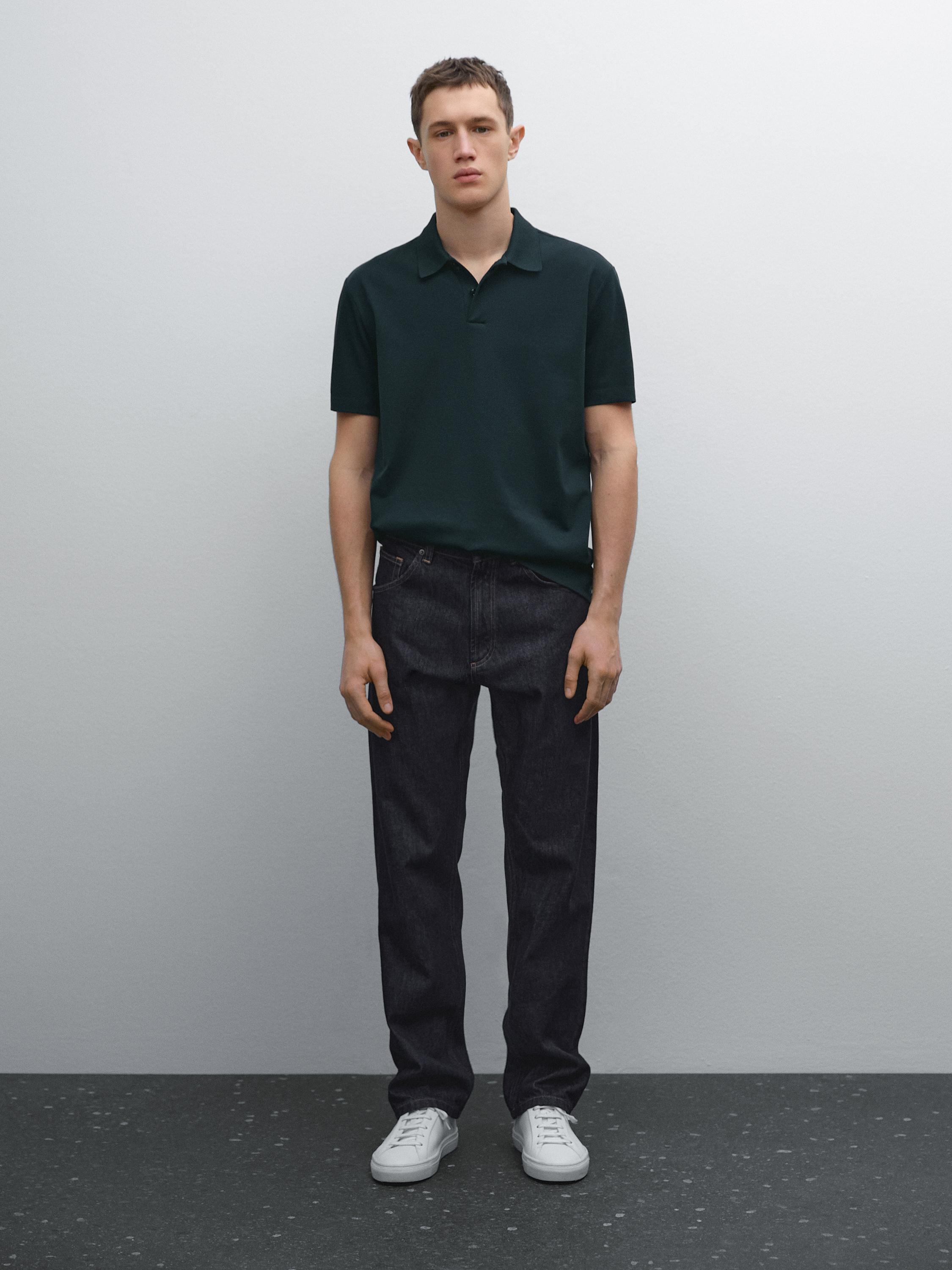 100% cotton polo shirt with micro textured weave