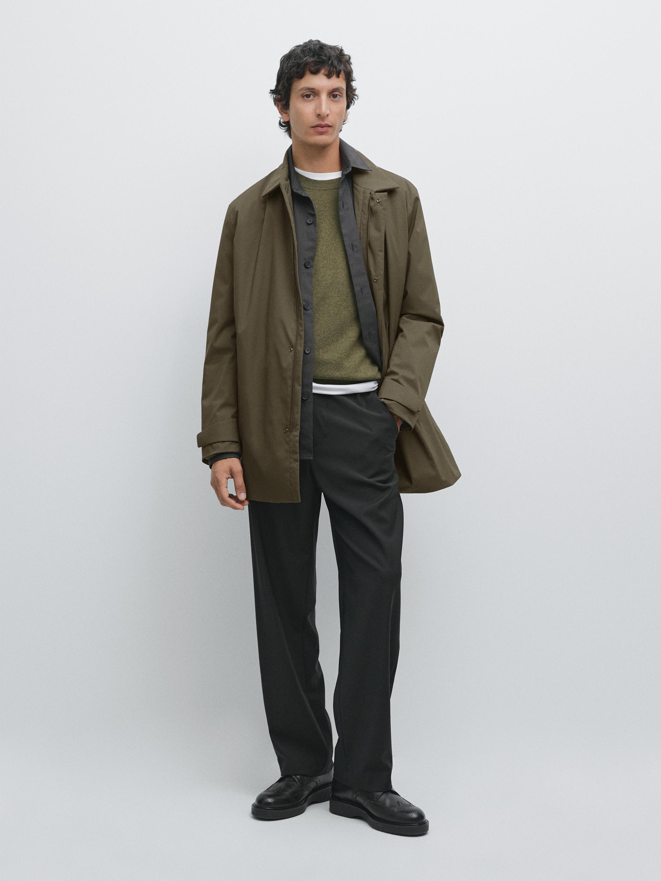 Water-repellent and windproof coat