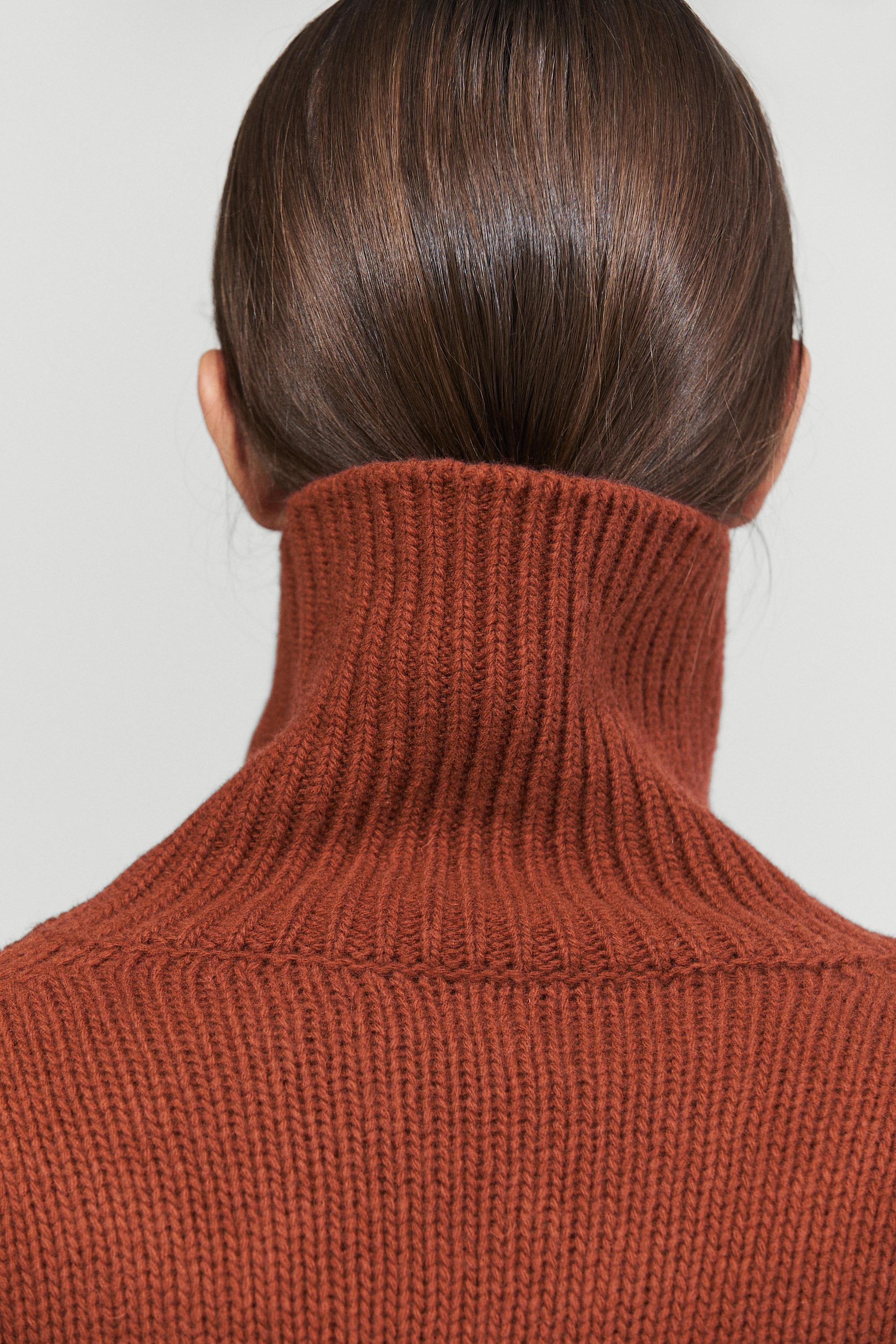 100% wool oversize knit sweater - thumbnail 5
