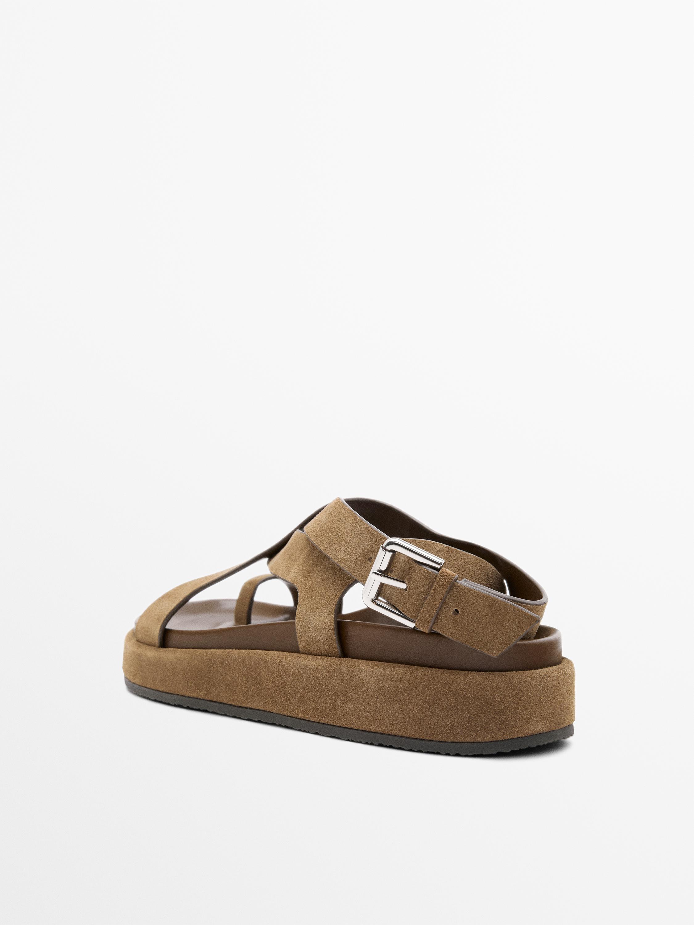 Sandals with crossover straps — CAMEL