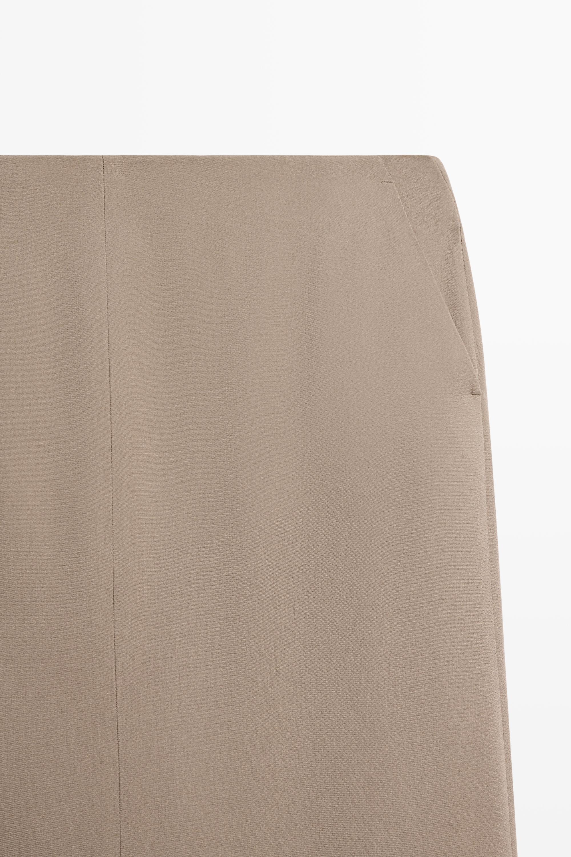 Flowing straight midi skirt - STUDIO — STONE