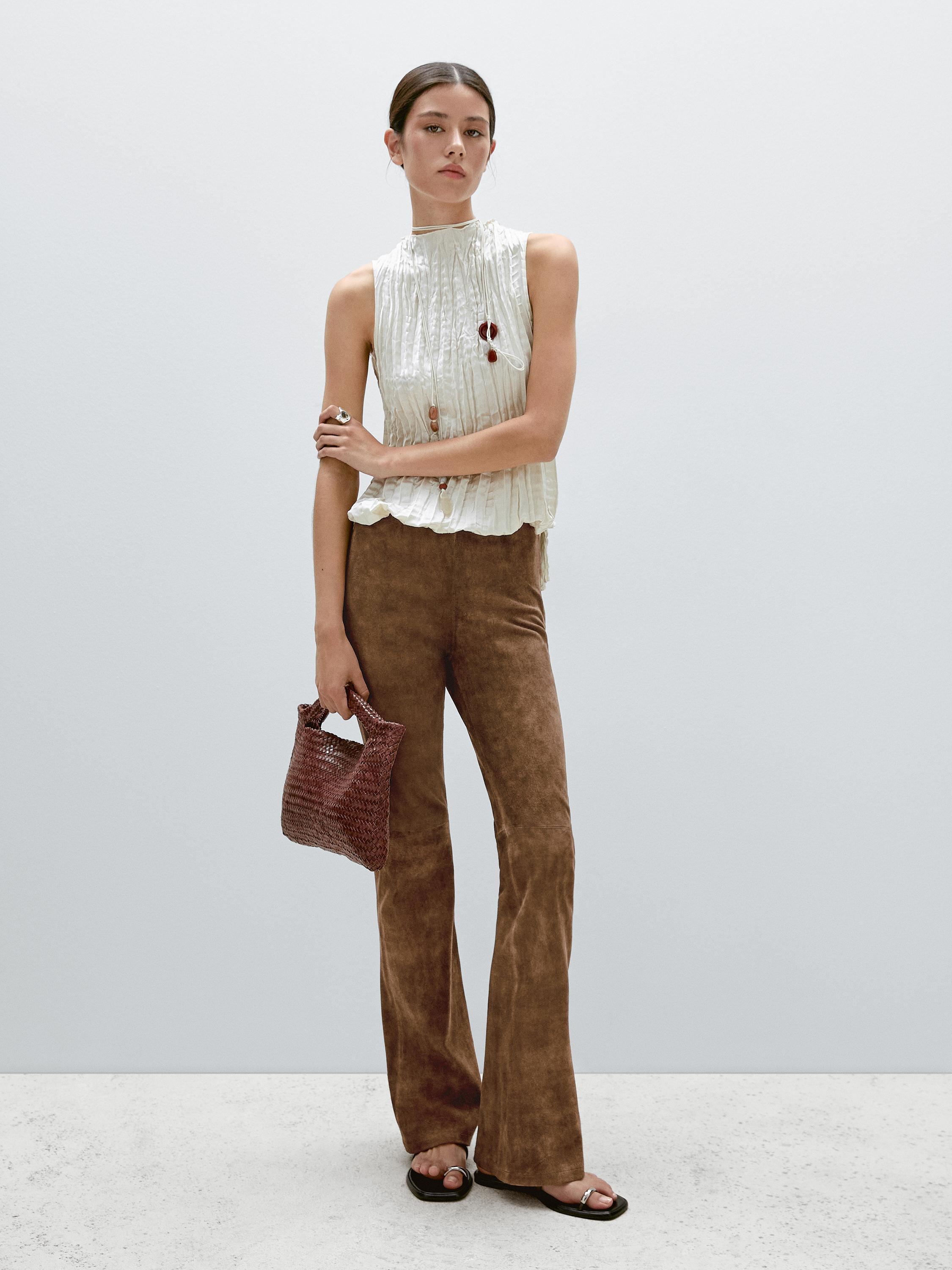 Pantalón flare fit piel ante