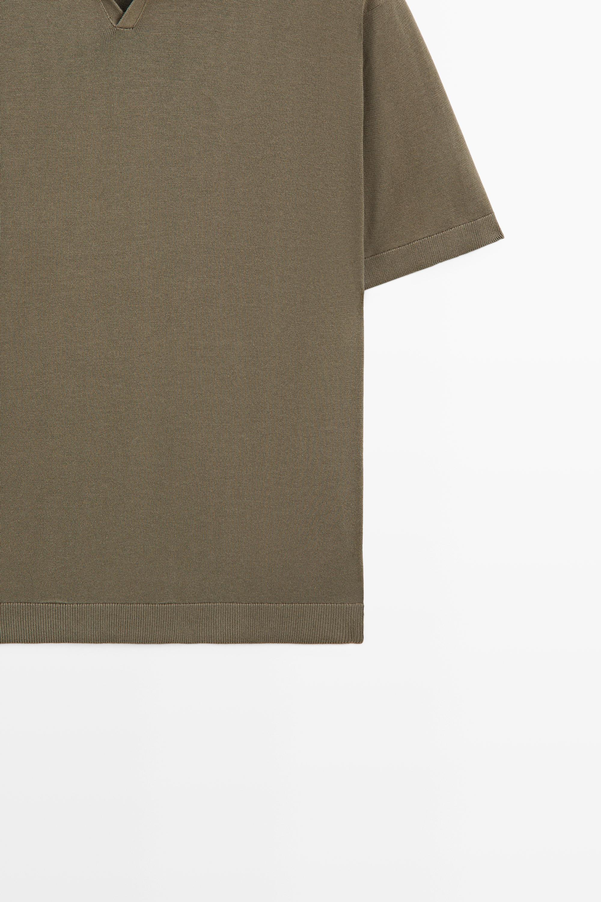 100% cotton V-neck knit polo — Khaki