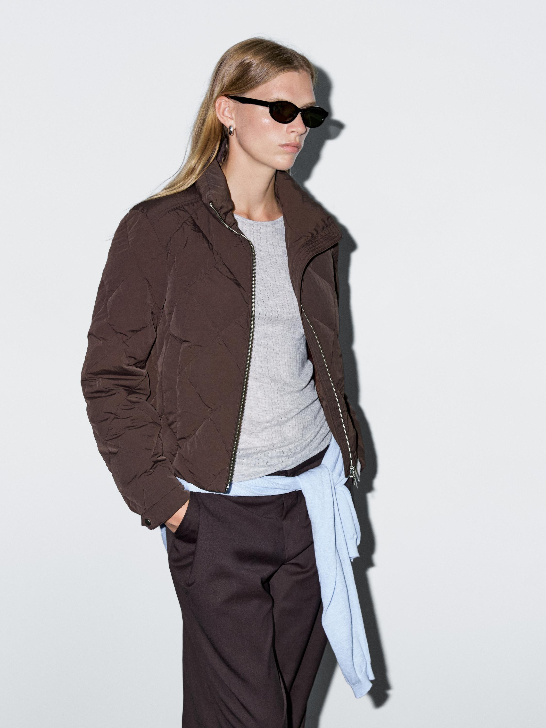 Short puffer jacket
