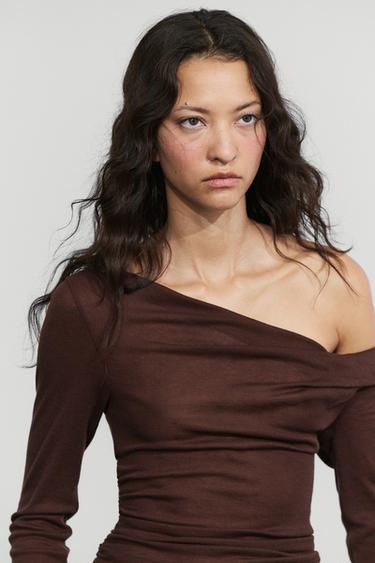 Asymmetric long sleeve flowing top — BURGUNDY 5