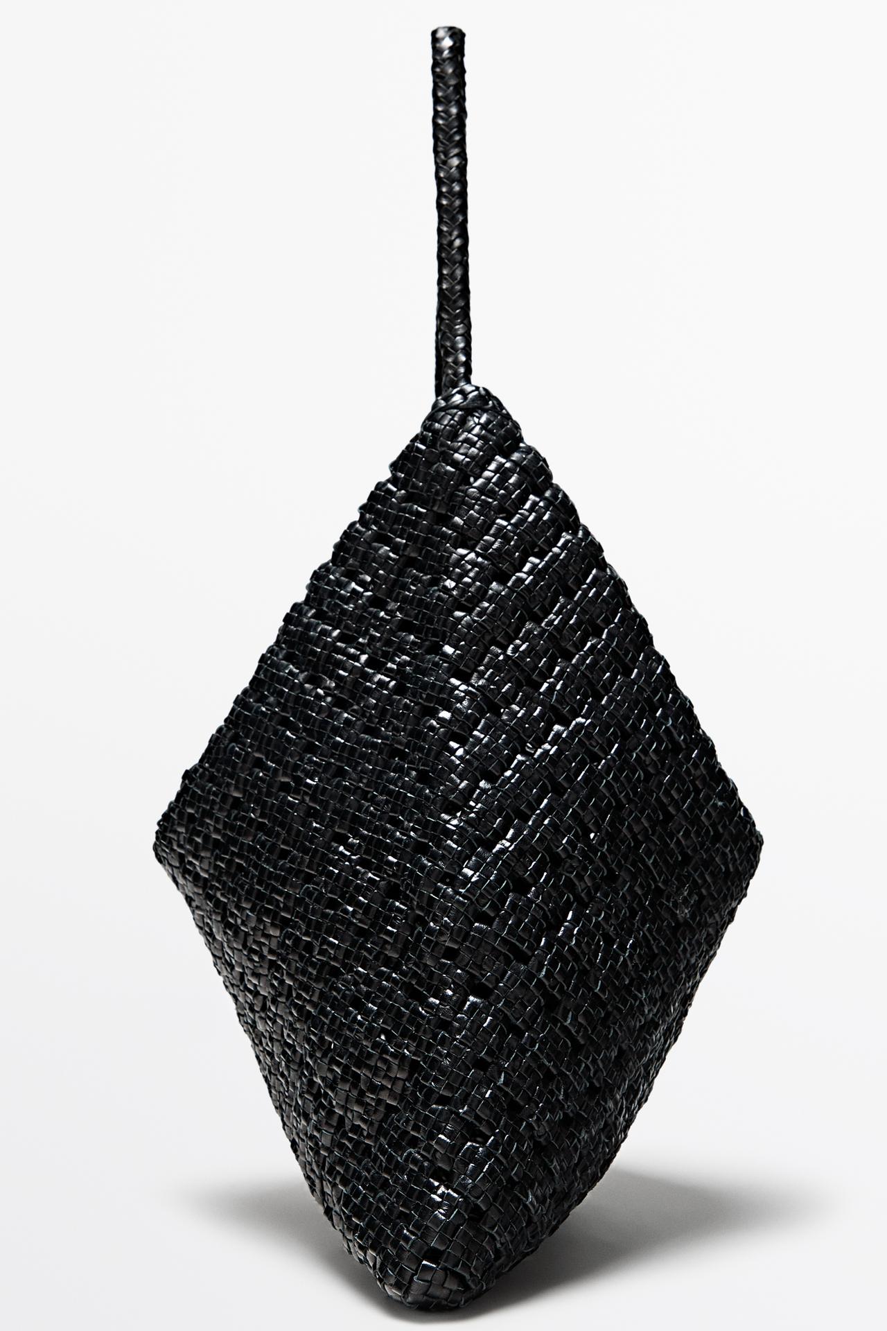 Braided nappa leather bag — BLACK