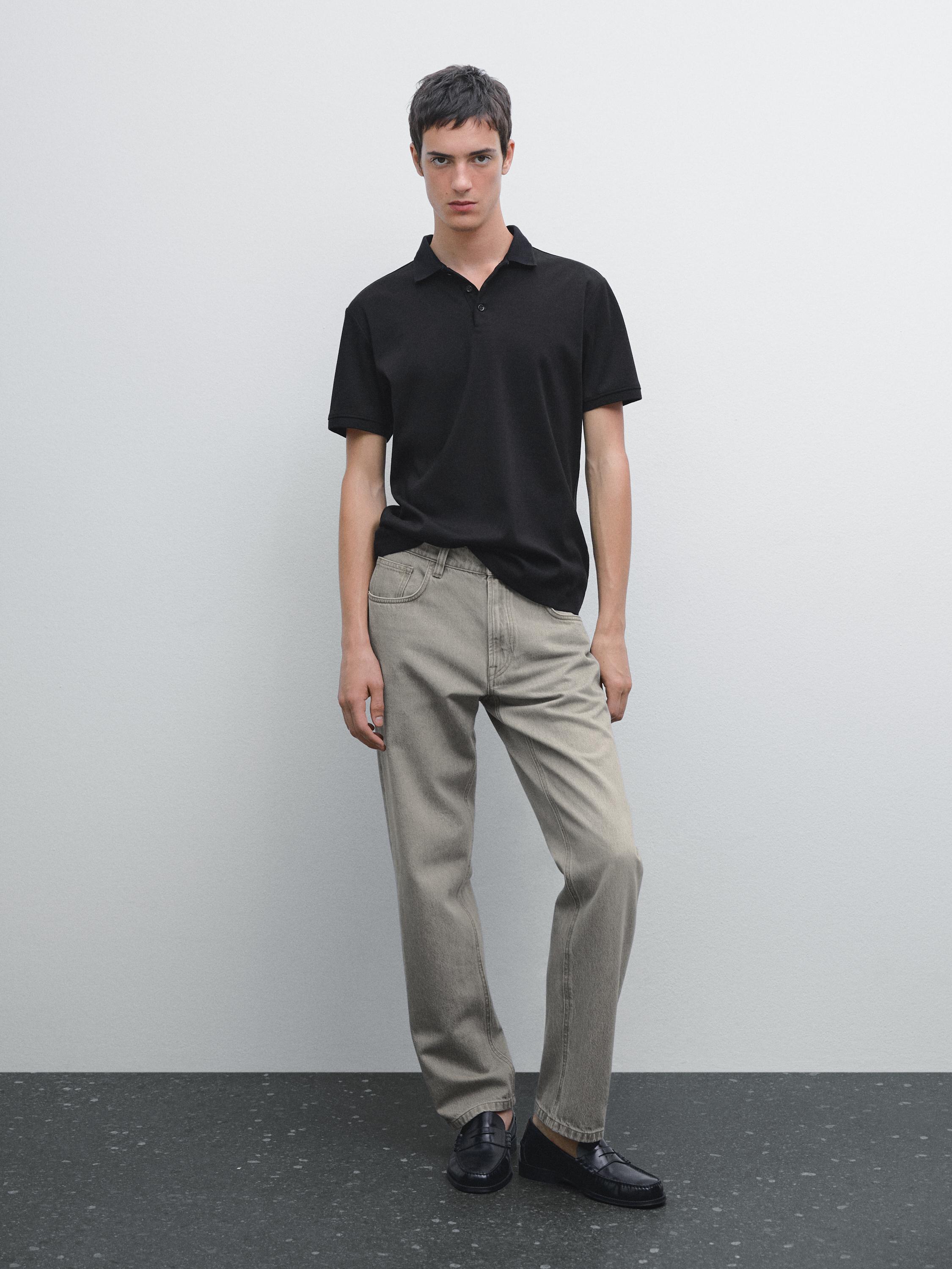 Short sleeve polo shirt with collar detail