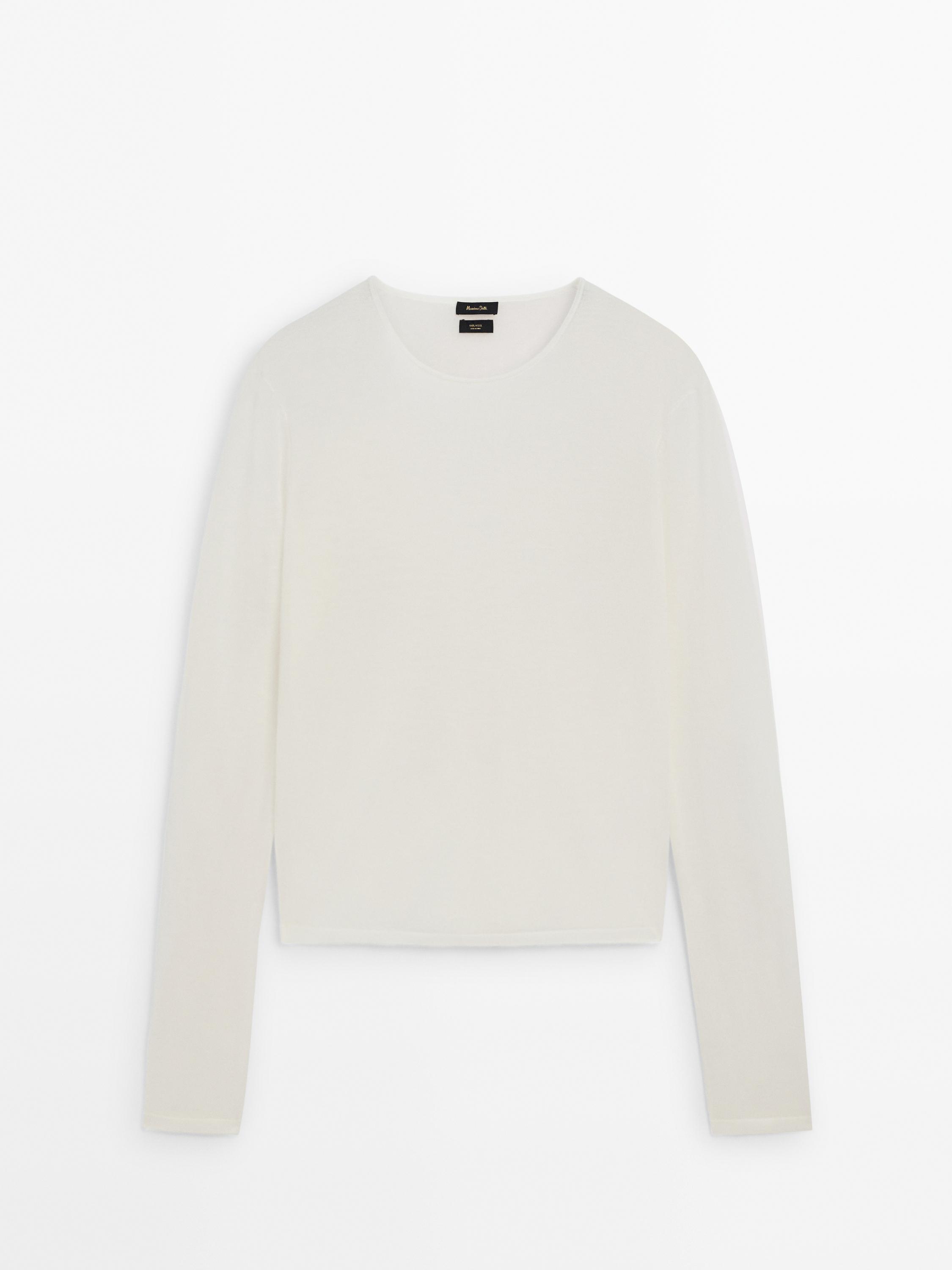 100% wool knit sweater